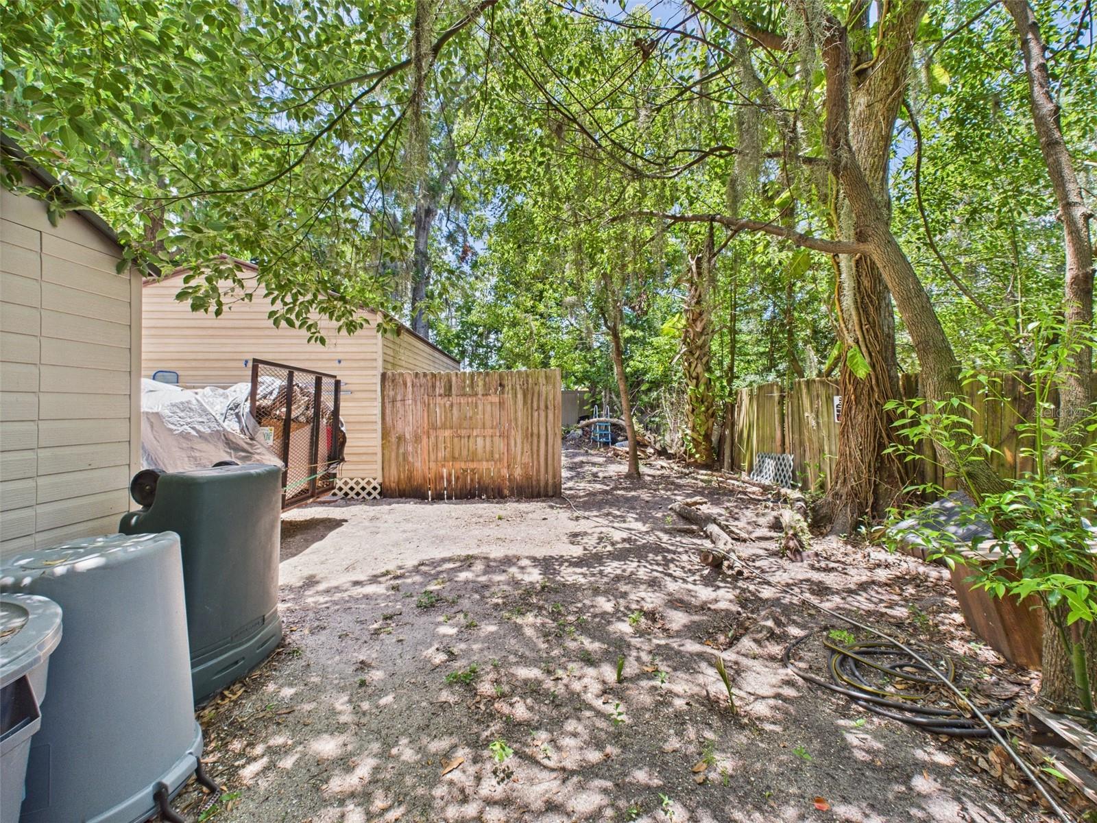 Image 83 of 95 For 2418 1st Street