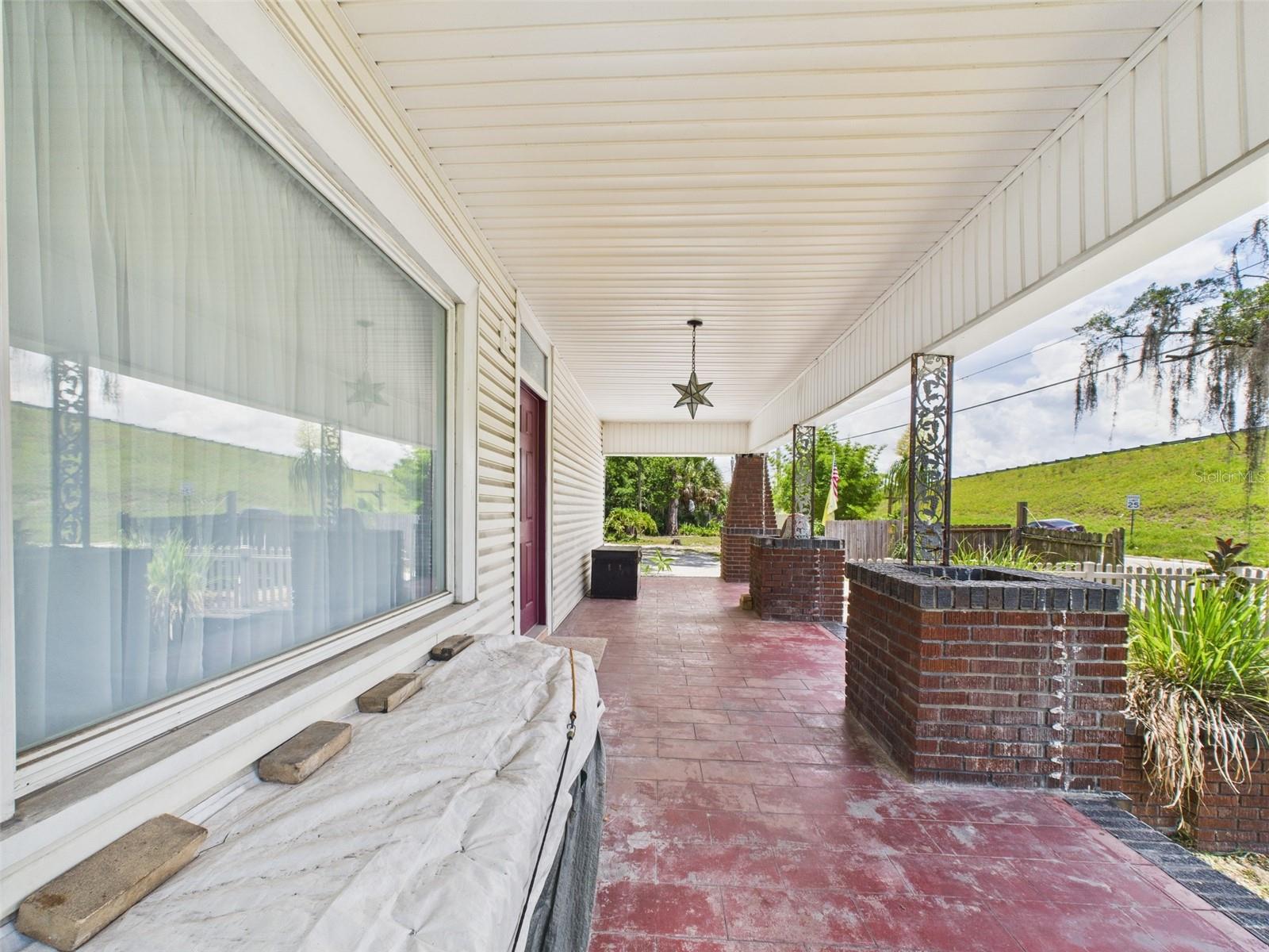 Image 86 of 95 For 2418 1st Street