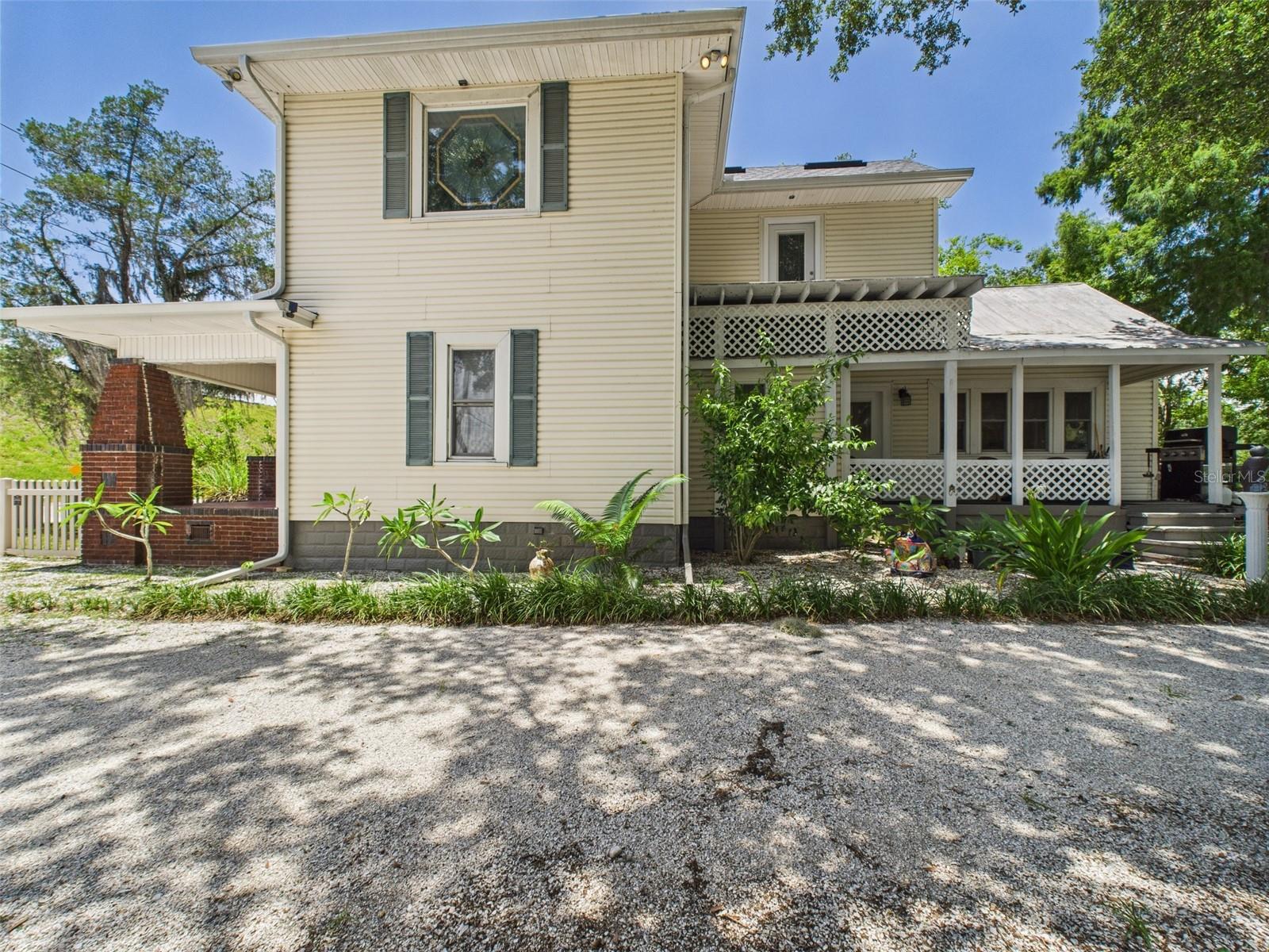 Image 89 of 95 For 2418 1st Street