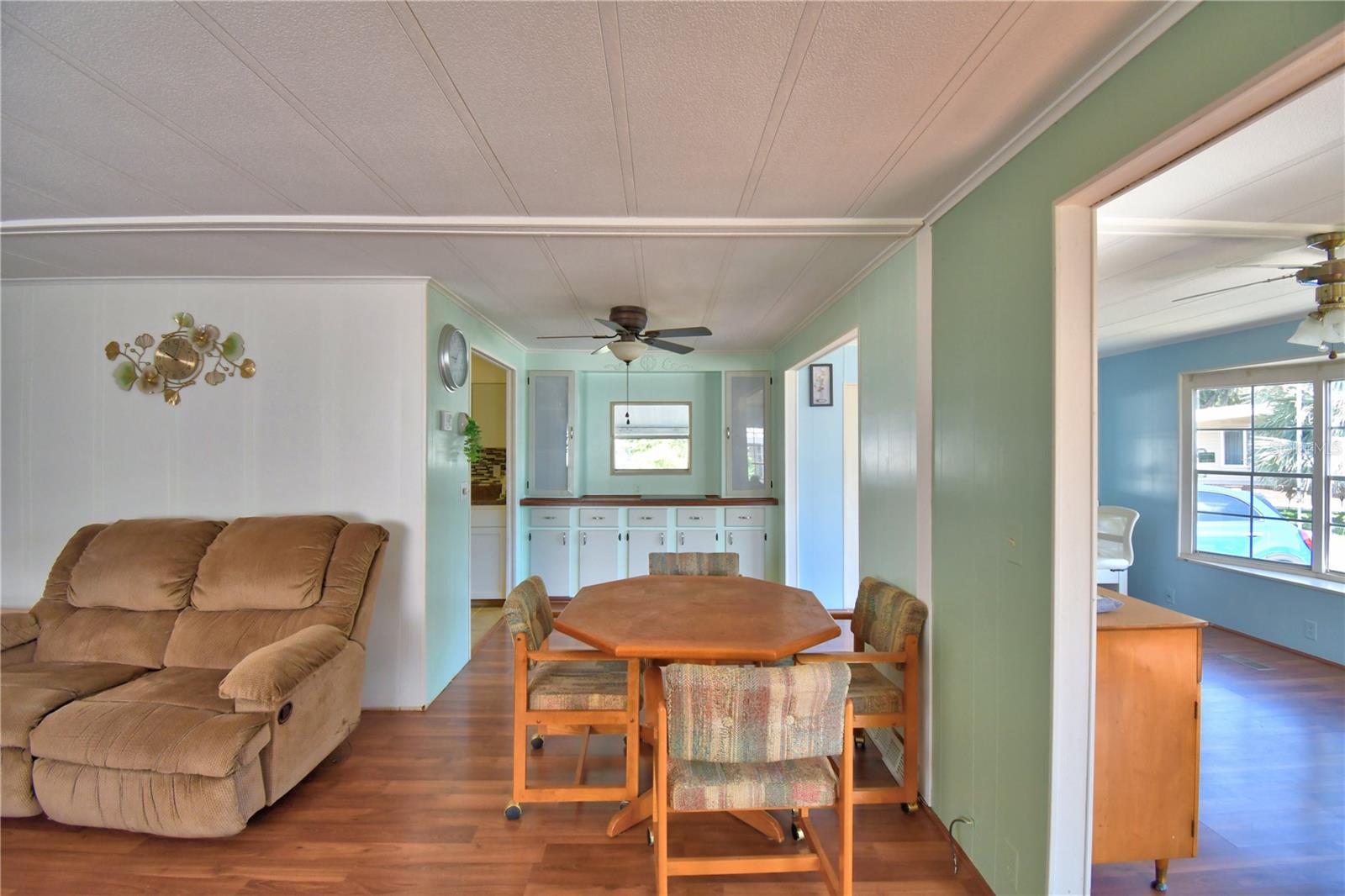 Image 12 of 64 For 4090 Rolling Oaks Drive