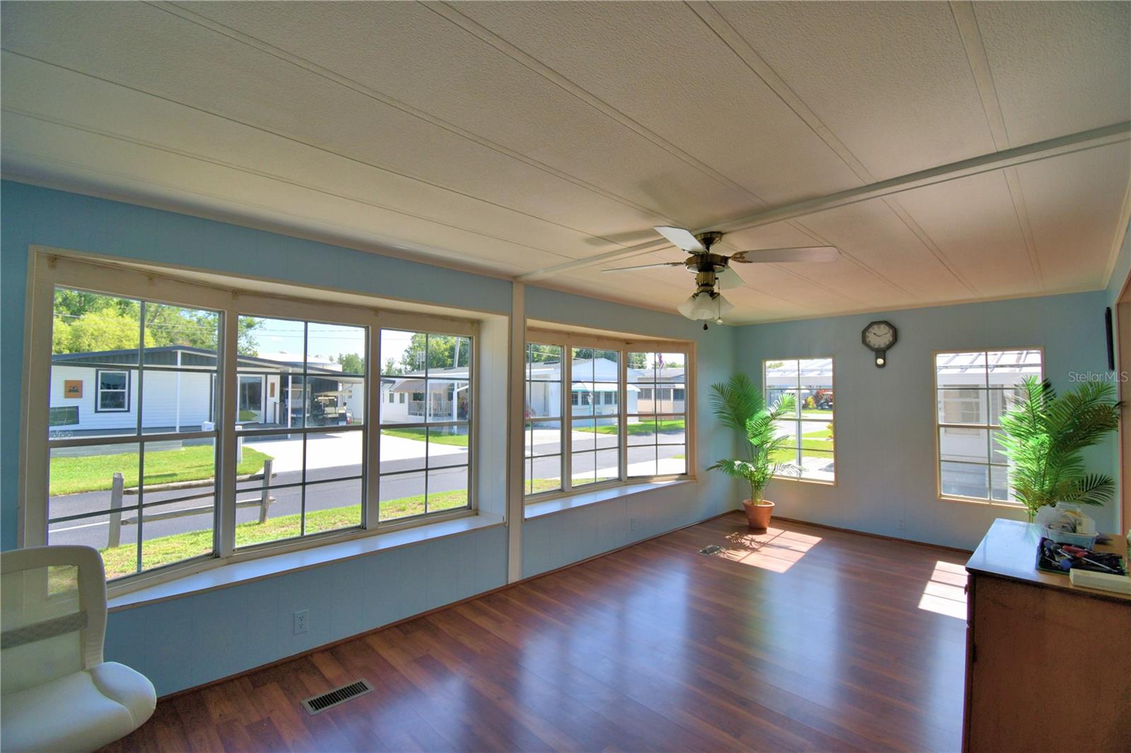 Image 13 of 64 For 4090 Rolling Oaks Drive