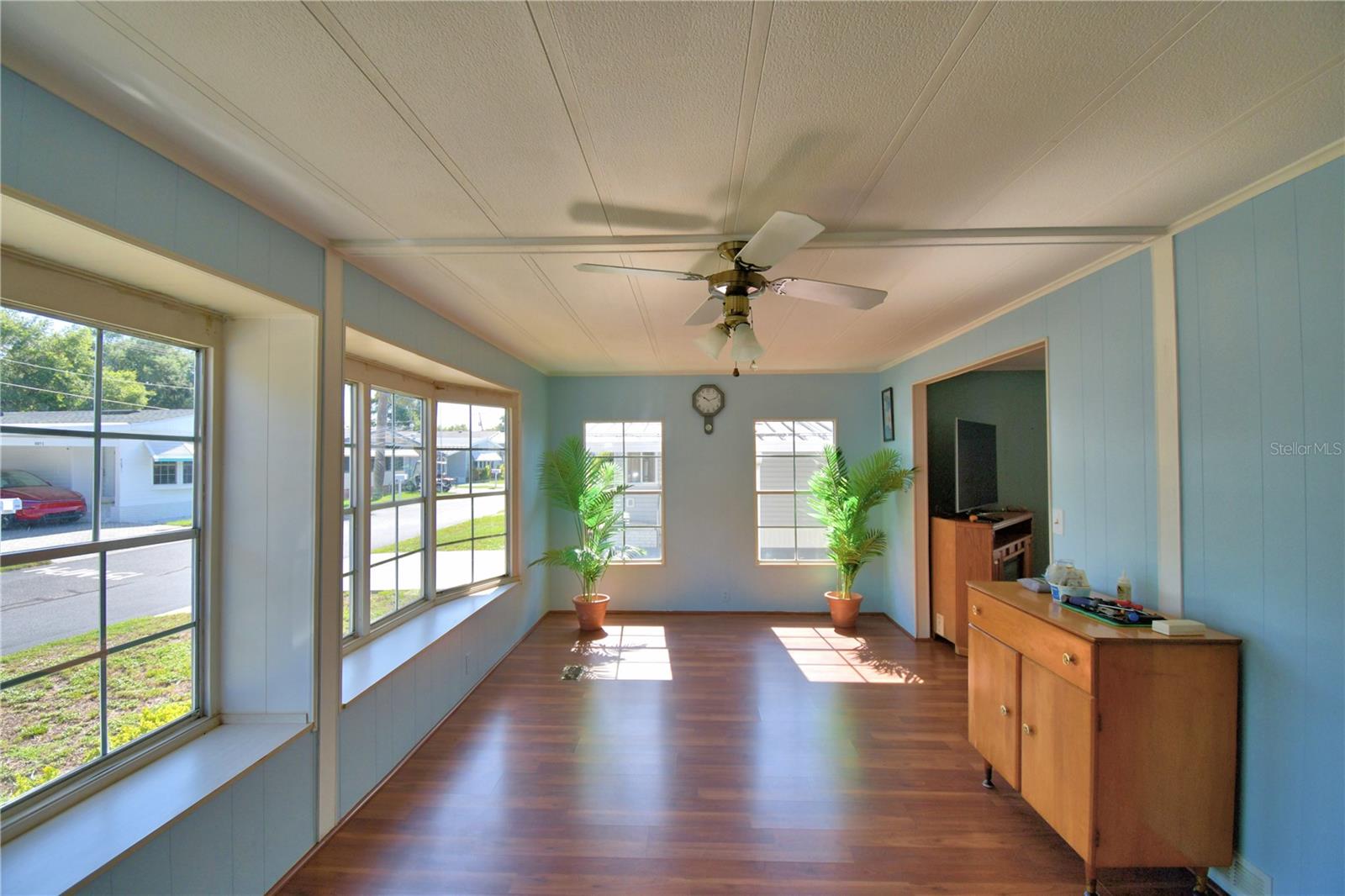 Image 14 of 64 For 4090 Rolling Oaks Drive
