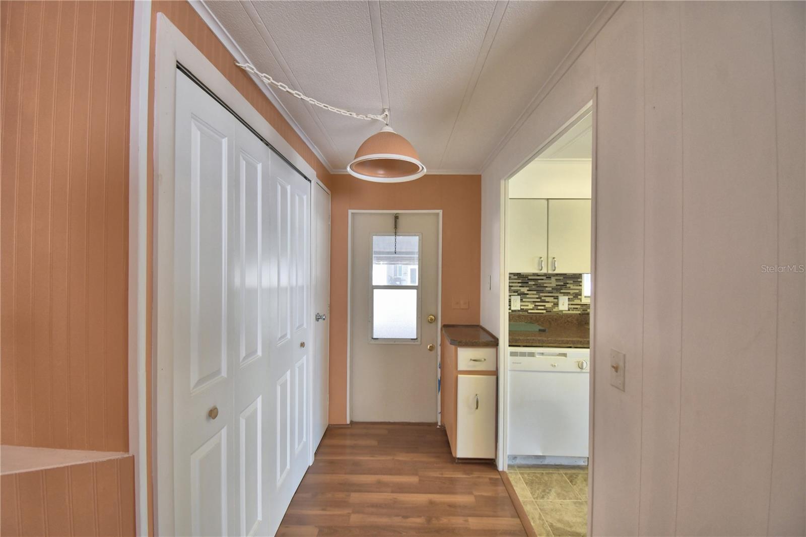 Image 18 of 64 For 4090 Rolling Oaks Drive