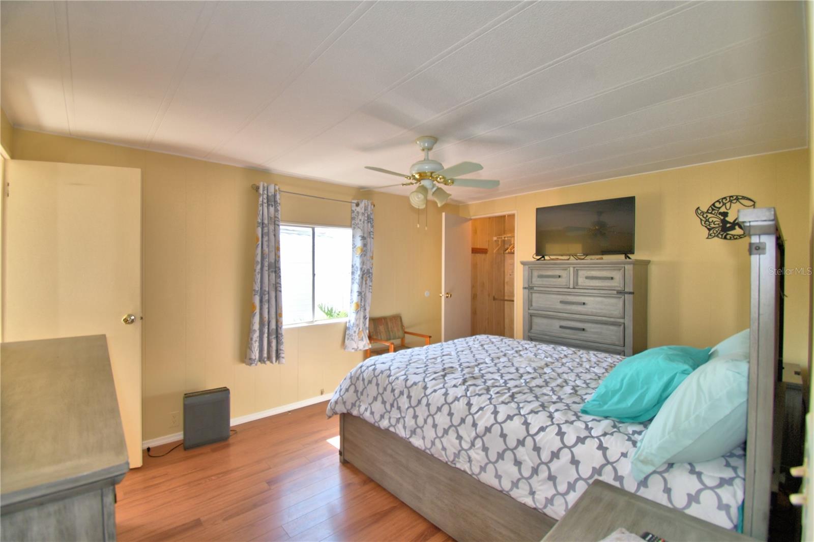 Image 27 of 64 For 4090 Rolling Oaks Drive
