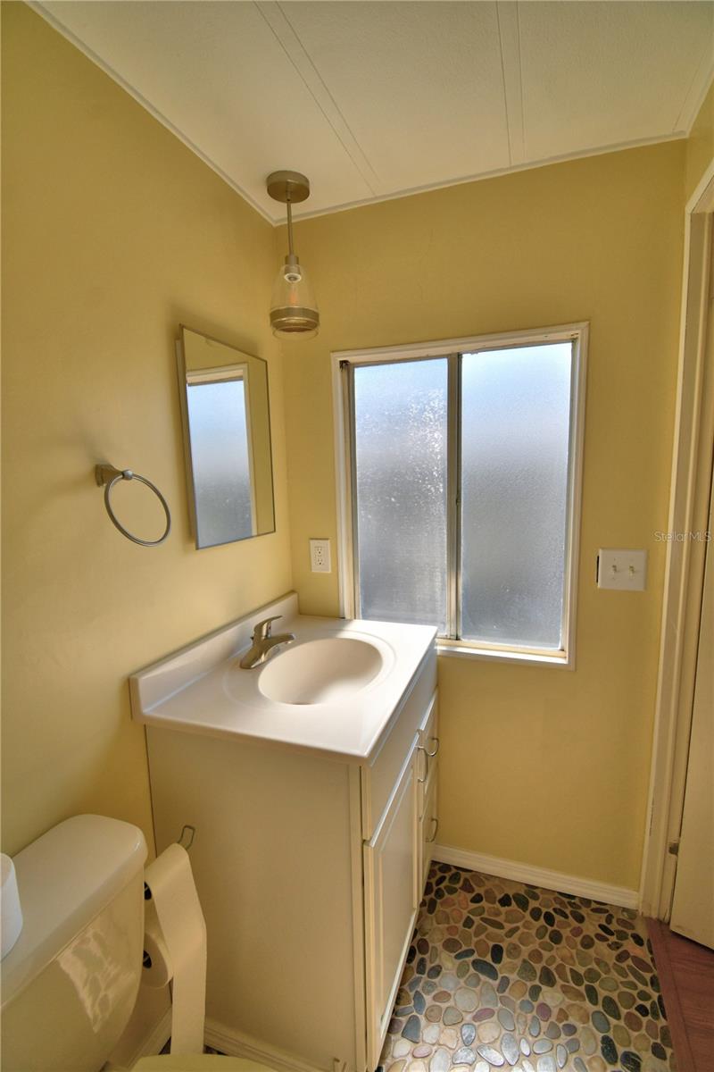 Image 34 of 64 For 4090 Rolling Oaks Drive
