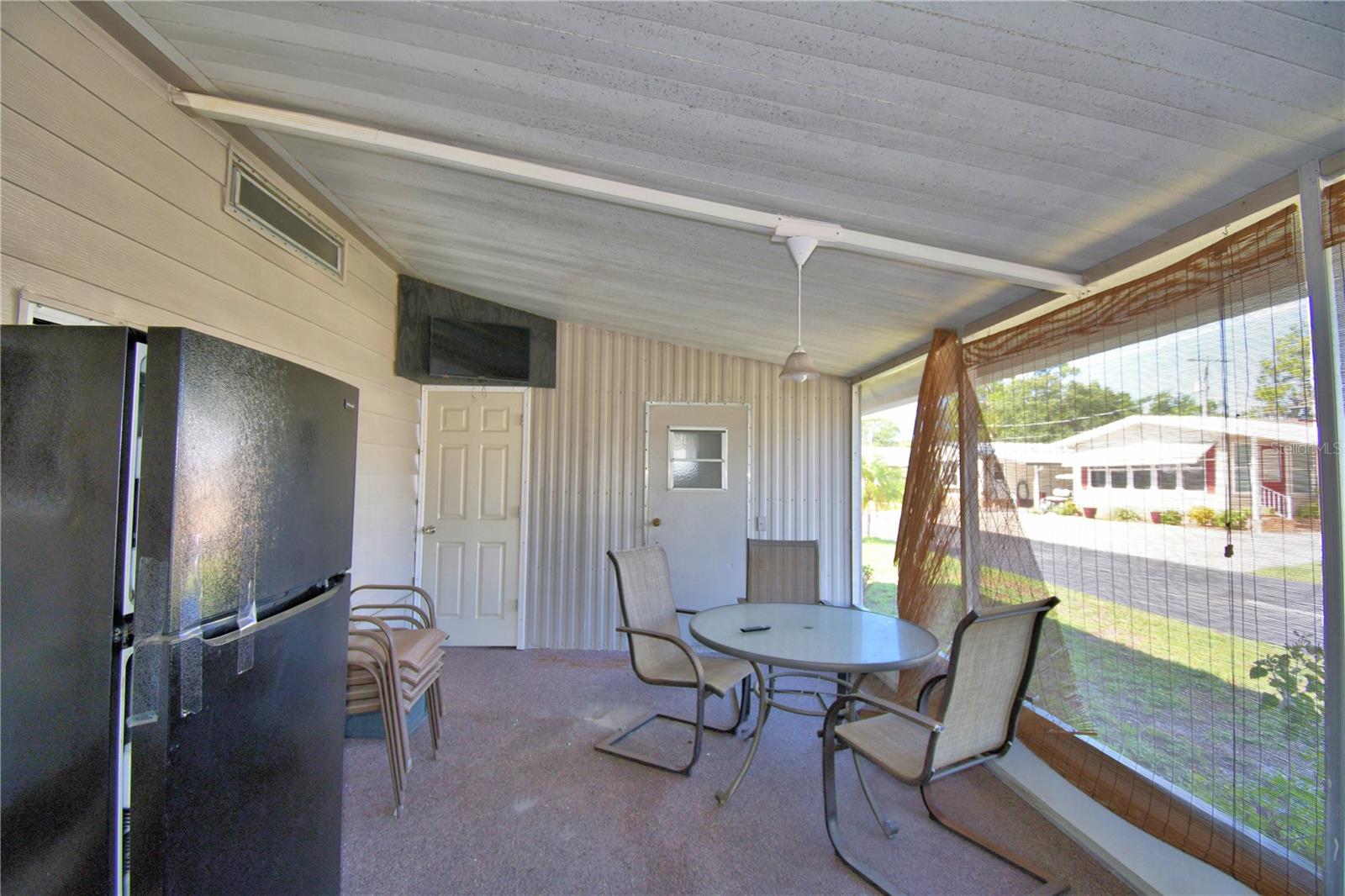 Image 36 of 64 For 4090 Rolling Oaks Drive