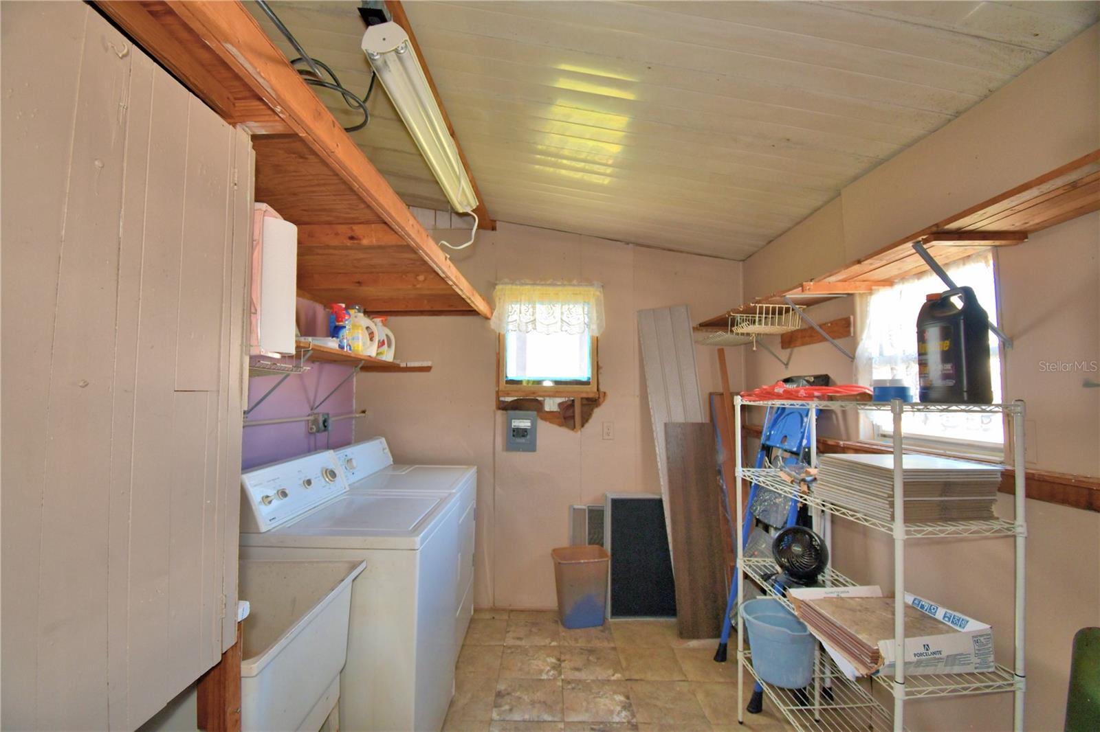 Image 38 of 64 For 4090 Rolling Oaks Drive