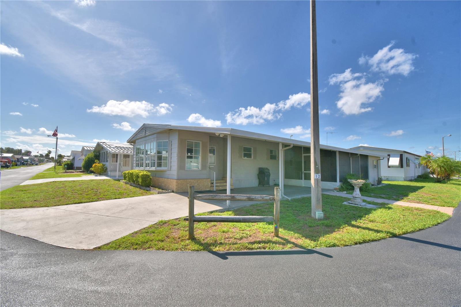 Image 41 of 64 For 4090 Rolling Oaks Drive