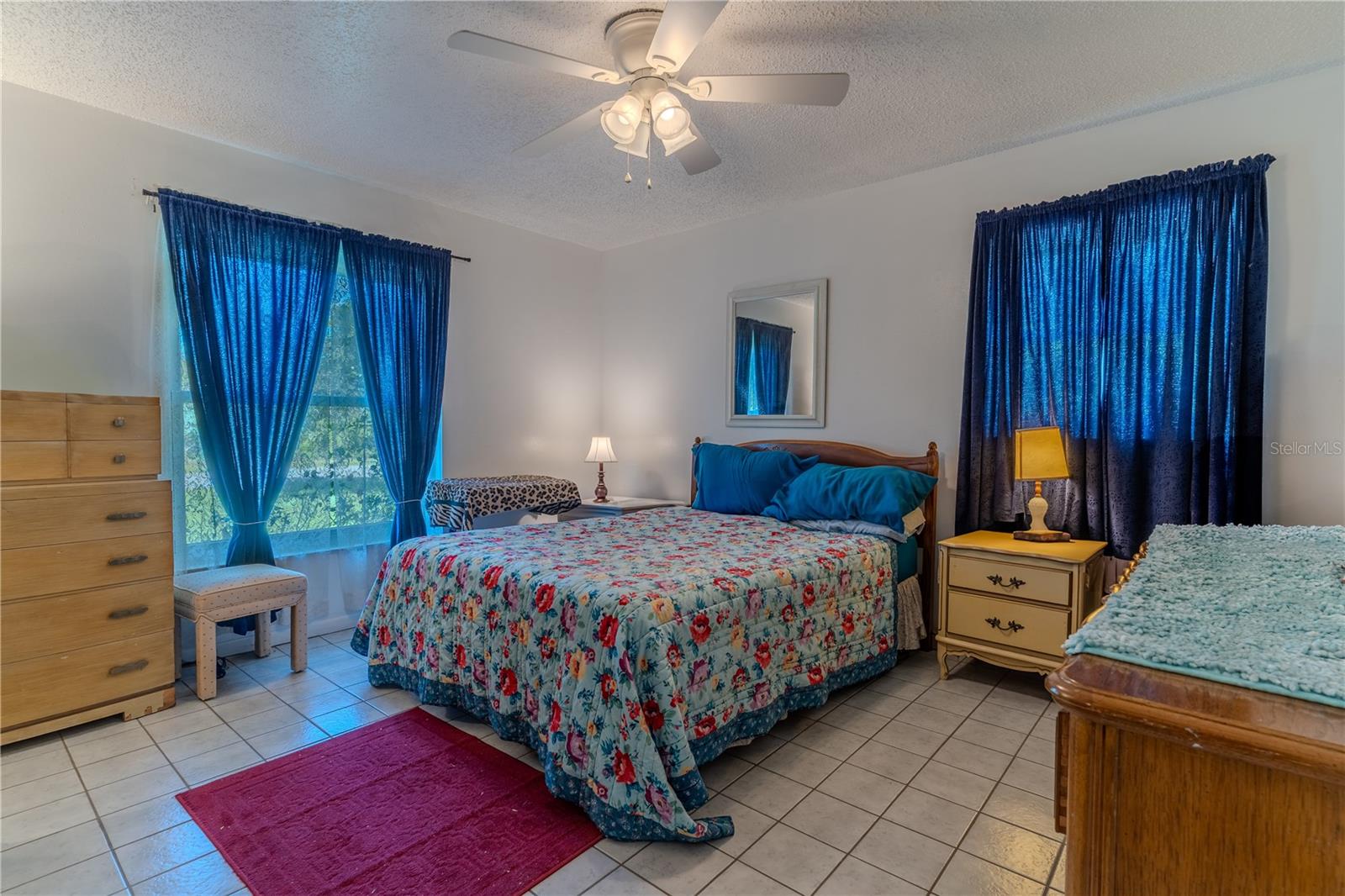 Image 13 of 29 For 1045 Pin Oak Street