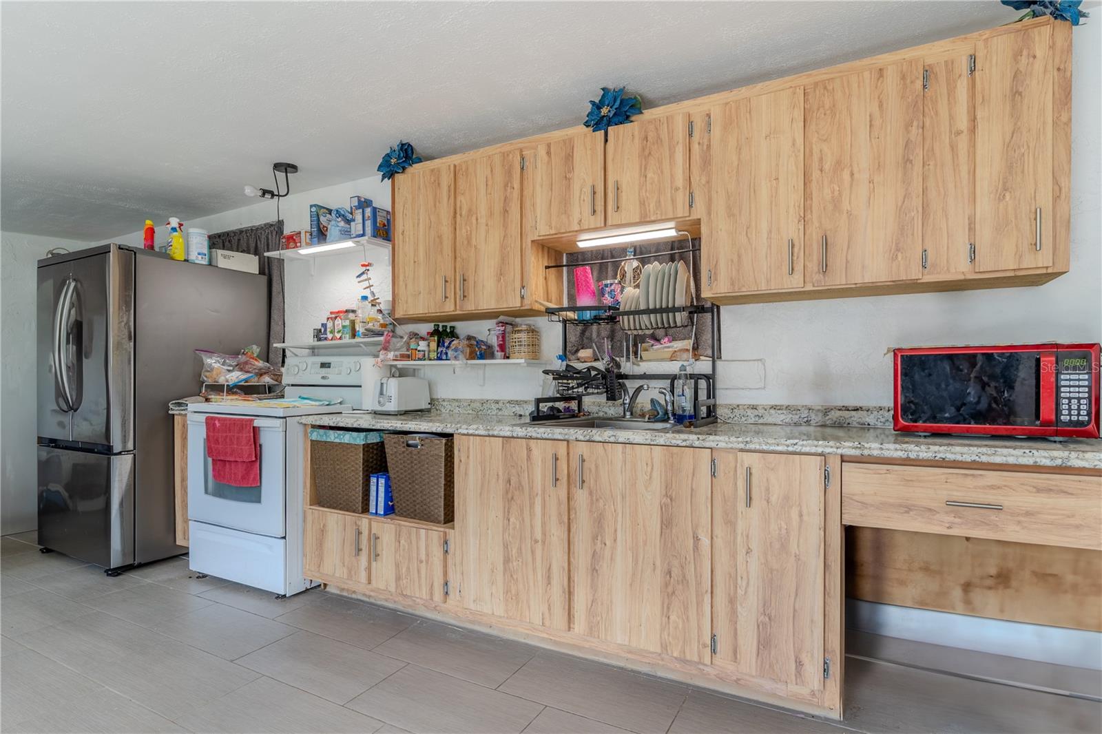 Image 5 of 29 For 1045 Pin Oak Street