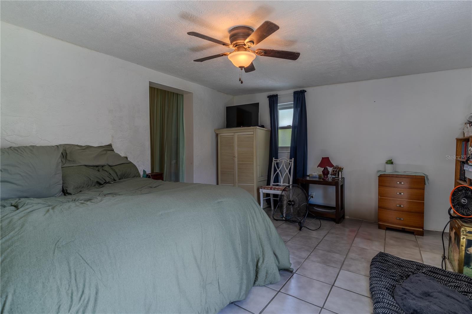 Image 7 of 29 For 1045 Pin Oak Street