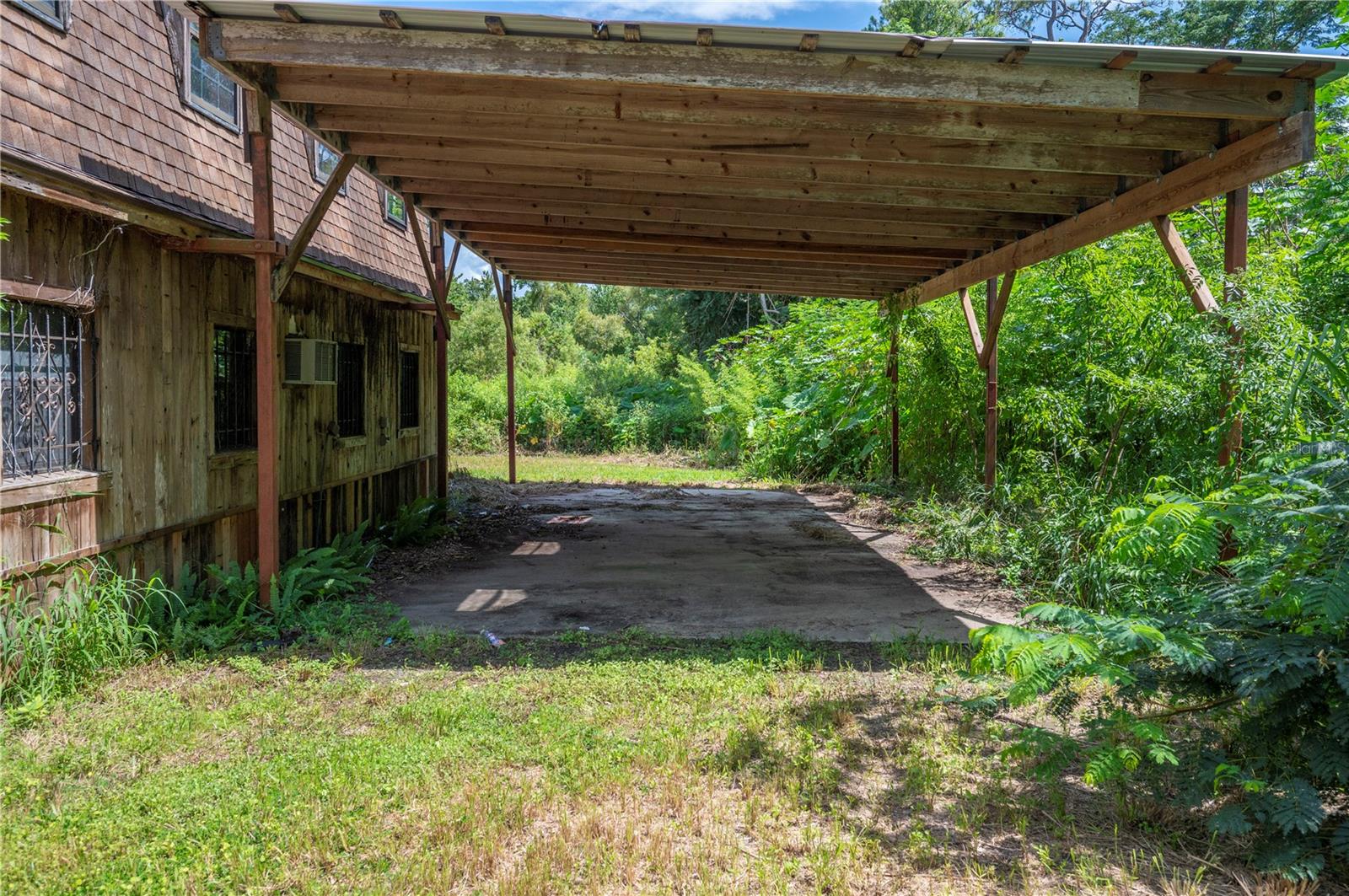 Image 11 of 36 For 2230 Lake Daisy Road