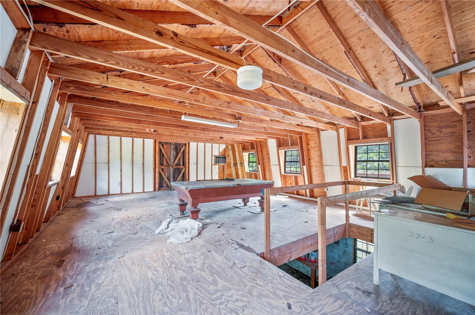 Image 17 of 36 For 2230 Lake Daisy Road