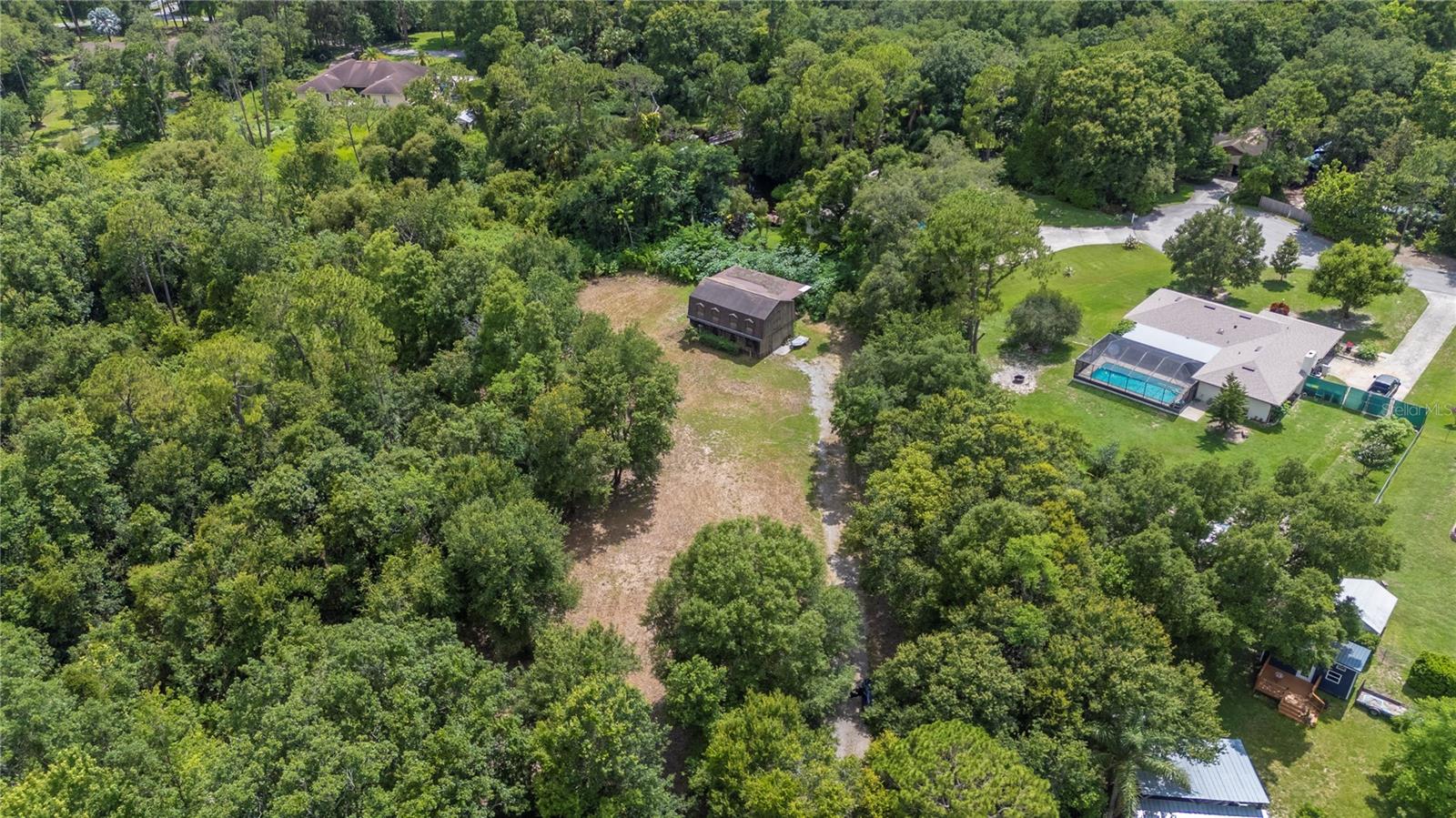 Image 31 of 36 For 2230 Lake Daisy Road