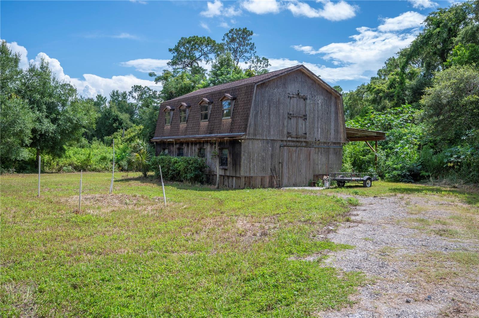 Image 8 of 36 For 2230 Lake Daisy Road