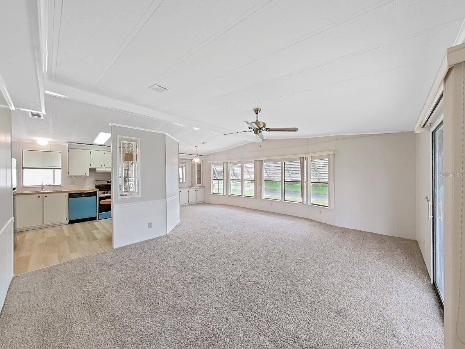 Image 24 of 49 For 1548 Longbow Dr