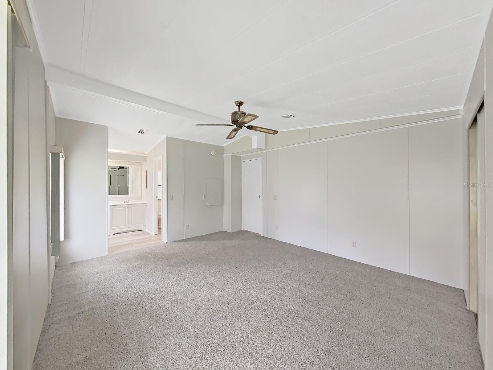 Image 26 of 49 For 1548 Longbow Dr