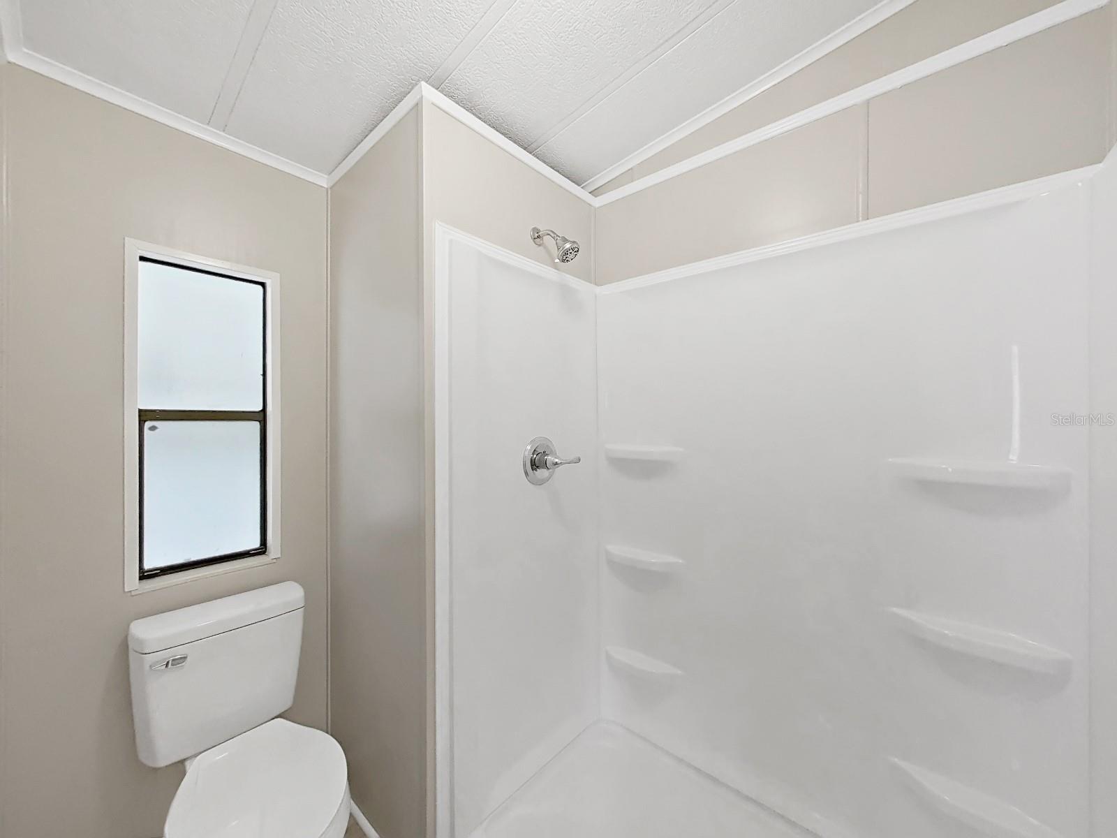 Image 30 of 49 For 1548 Longbow Dr