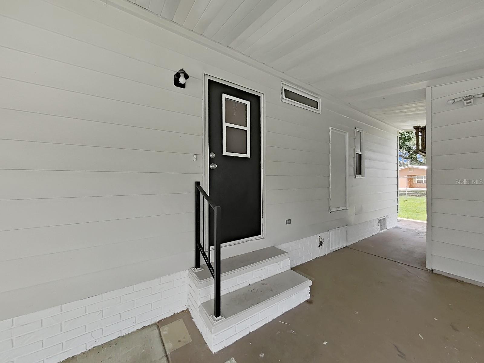 Image 9 of 49 For 1548 Longbow Dr