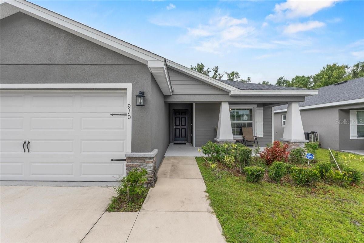 Image 4 of 37 For 910 Blue Tide Lane