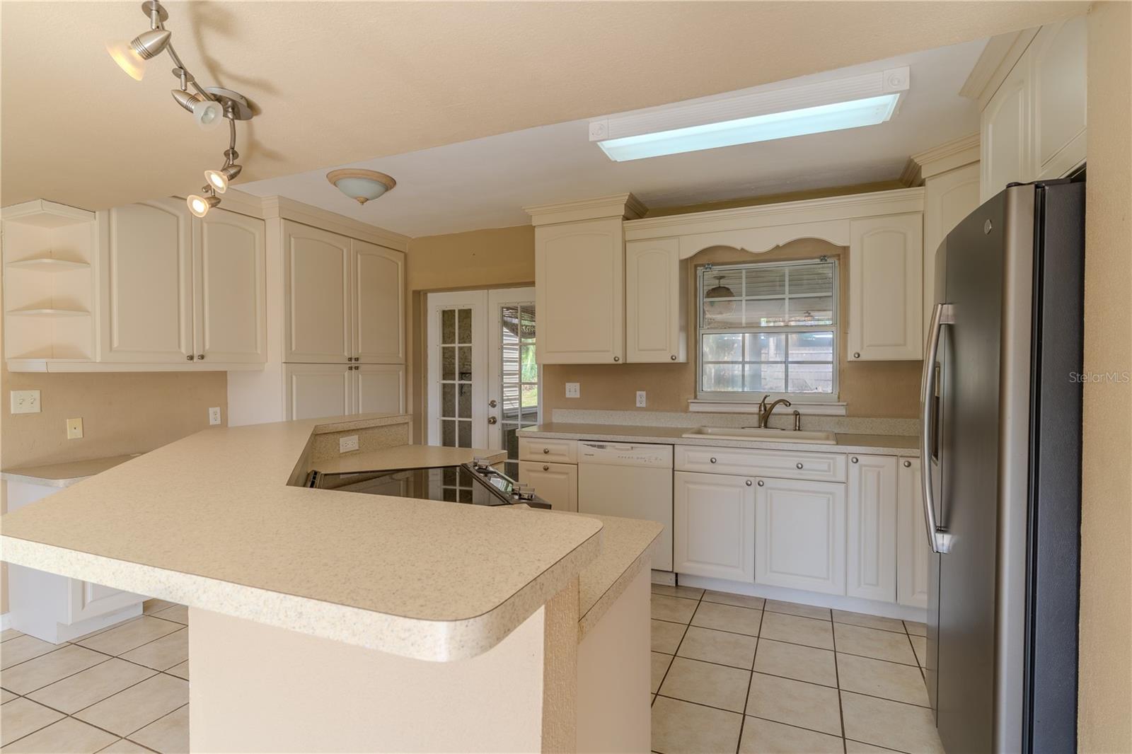 Image 10 of 26 For 1803 Lagrange Avenue