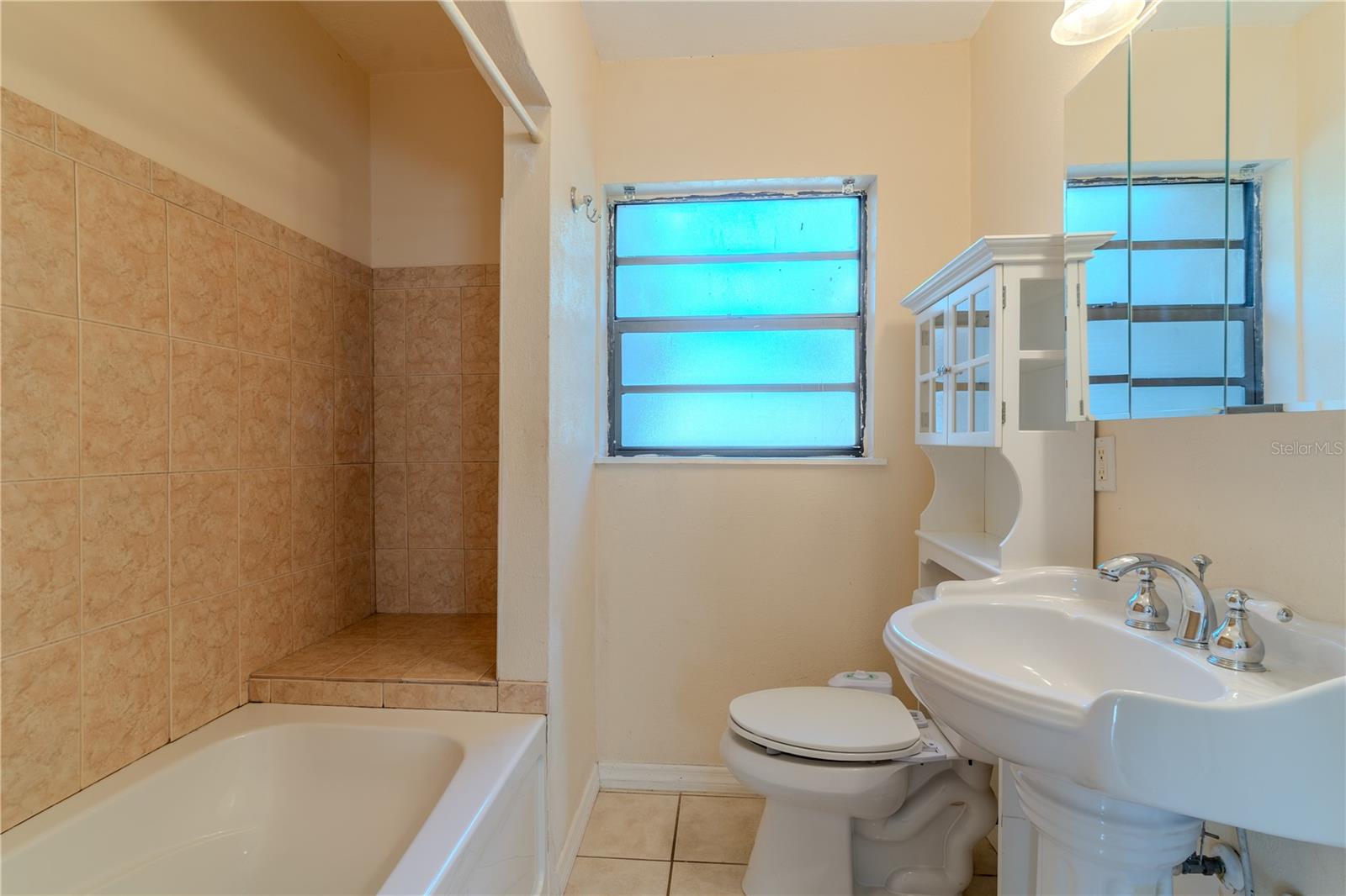 Image 15 of 26 For 1803 Lagrange Avenue