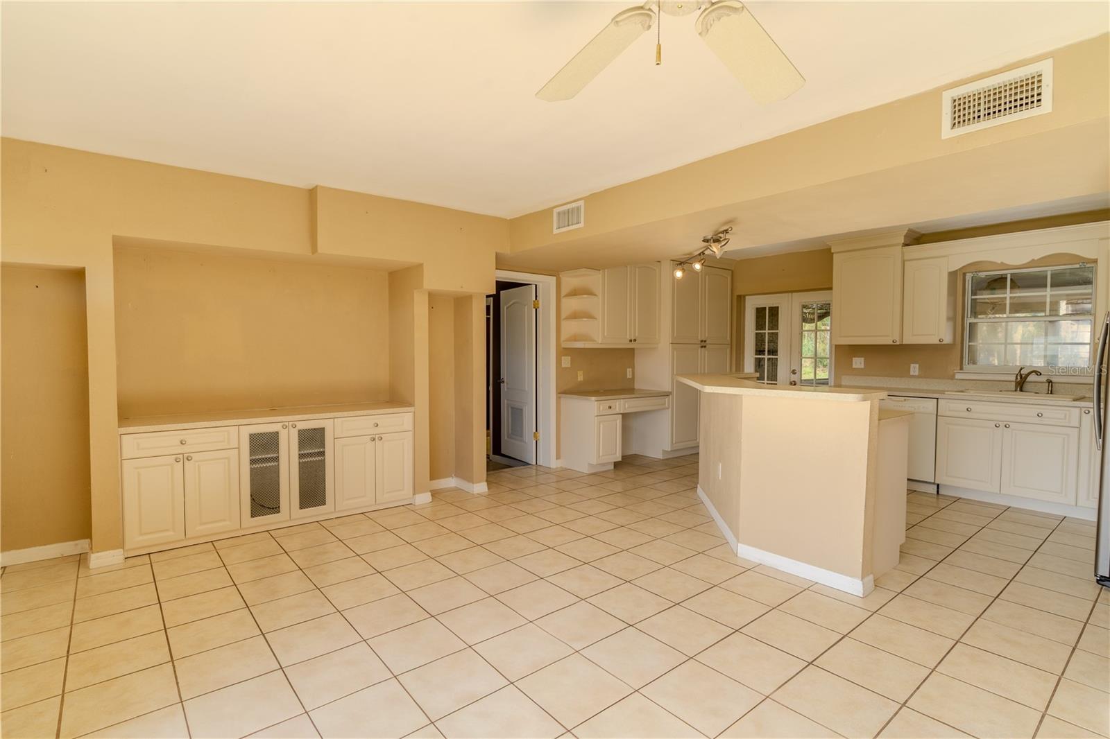 Image 5 of 26 For 1803 Lagrange Avenue