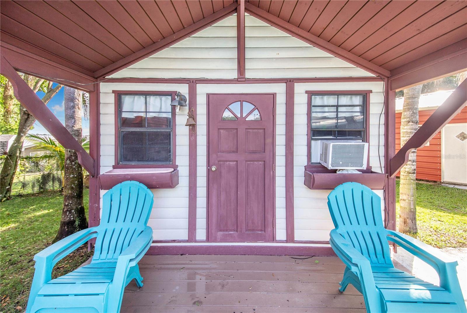 Image 10 of 39 For 1317 Avenue A Se