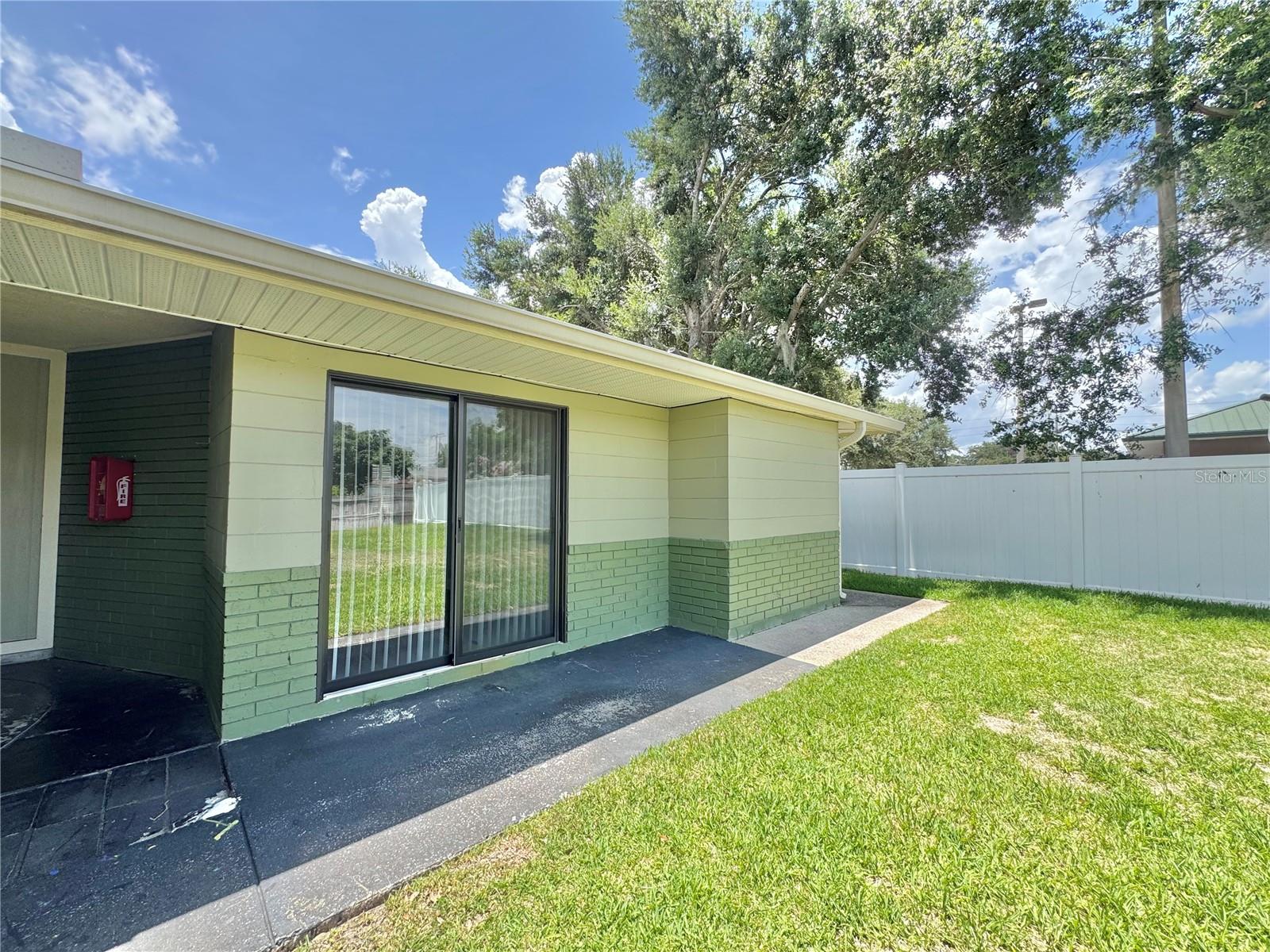 Image 26 of 30 For 1812 3rd Street Se A