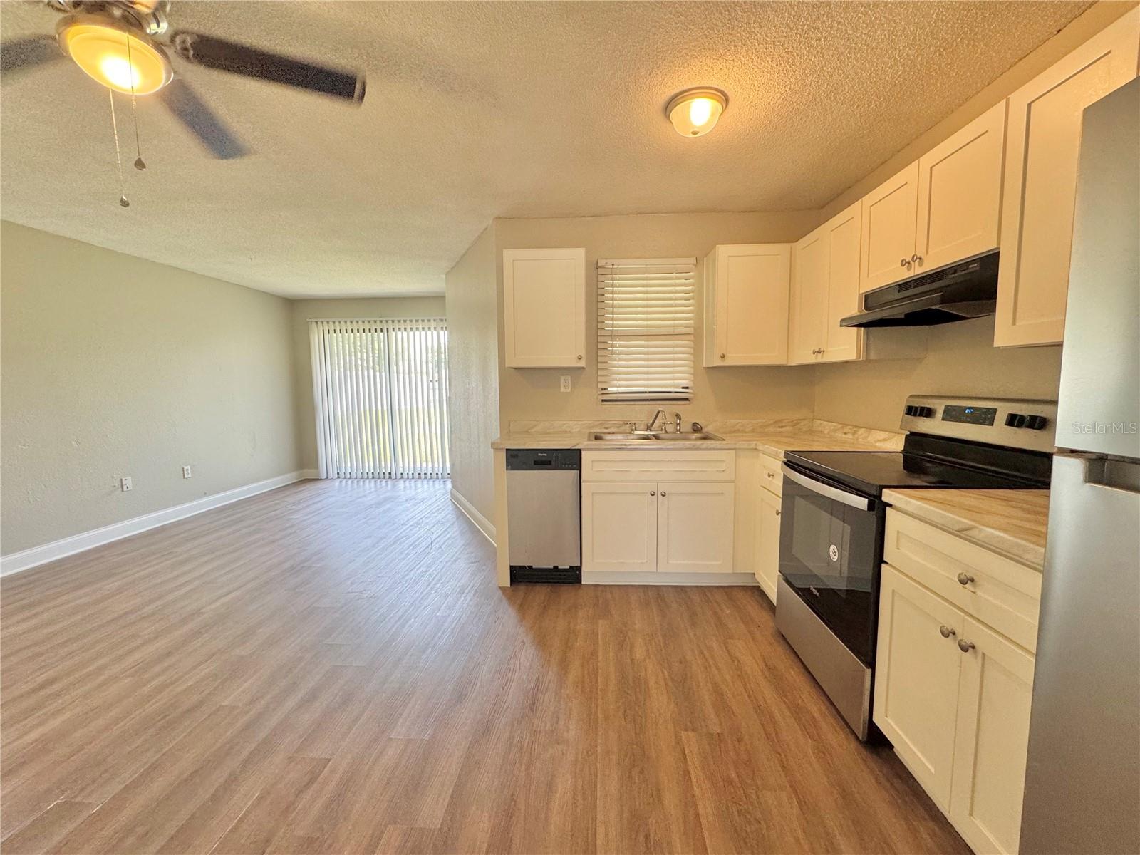 Image 5 of 30 For 1812 3rd Street Se A