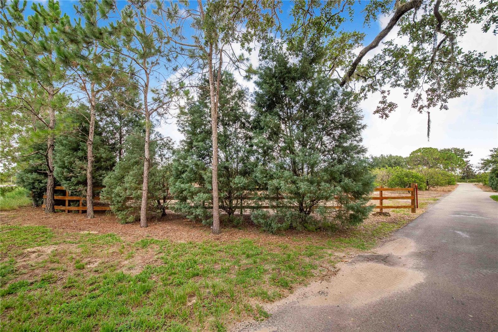 Image 66 of 69 For 7740 Lake Hatchineha Road