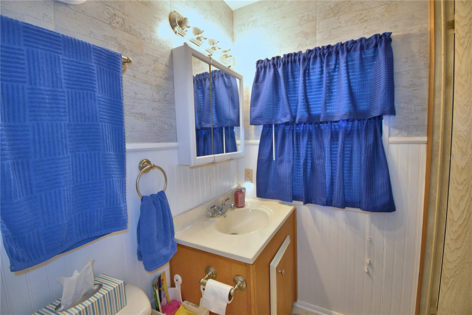 Image 22 of 68 For 4115 Rolling Oaks Drive