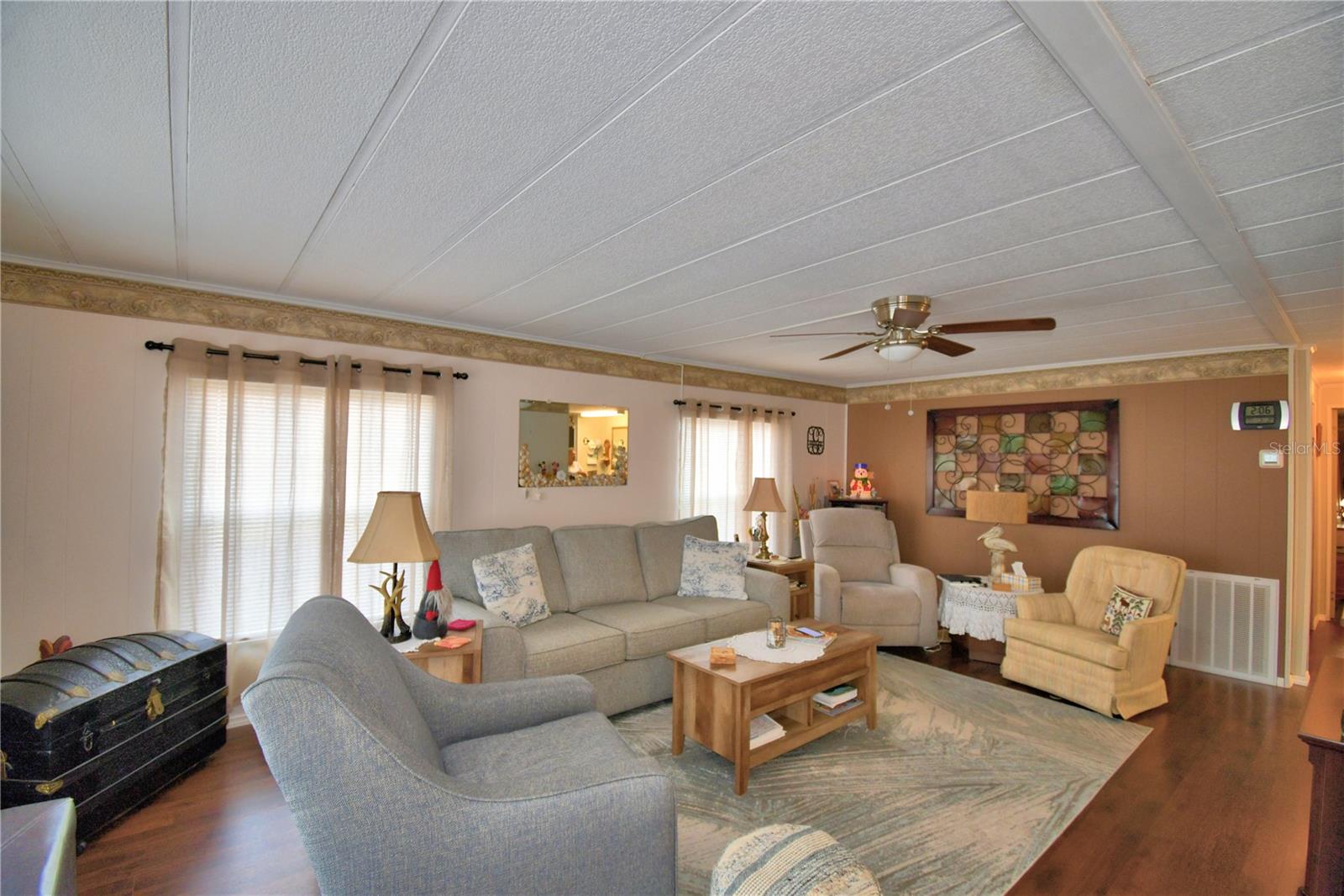 Image 4 of 68 For 4115 Rolling Oaks Drive