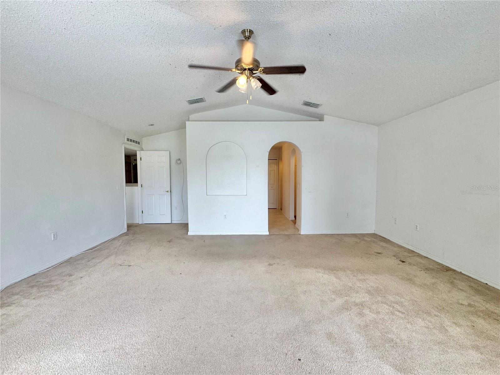 Image 20 of 47 For 1844 Emily Drive