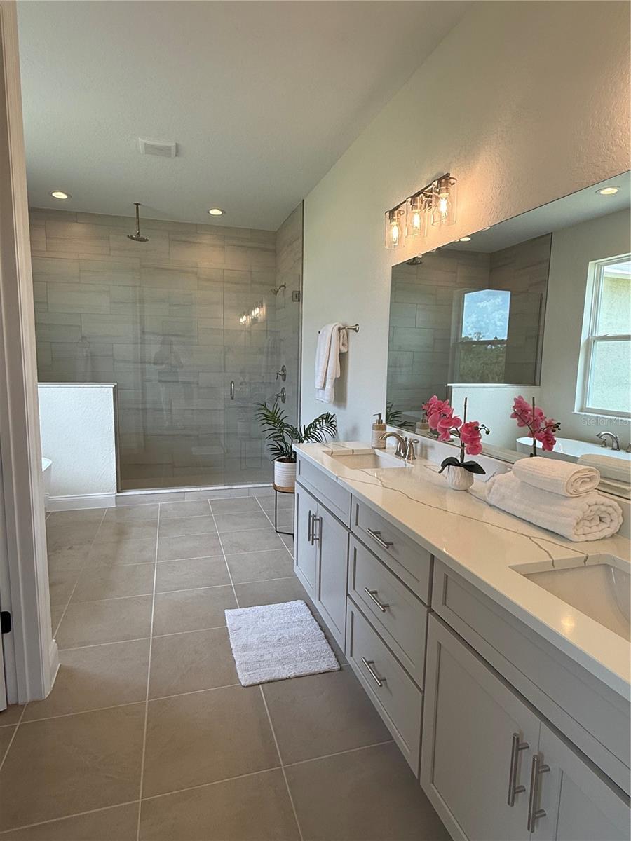 Image 9 of 15 For 6809 Coconut Grove Drive