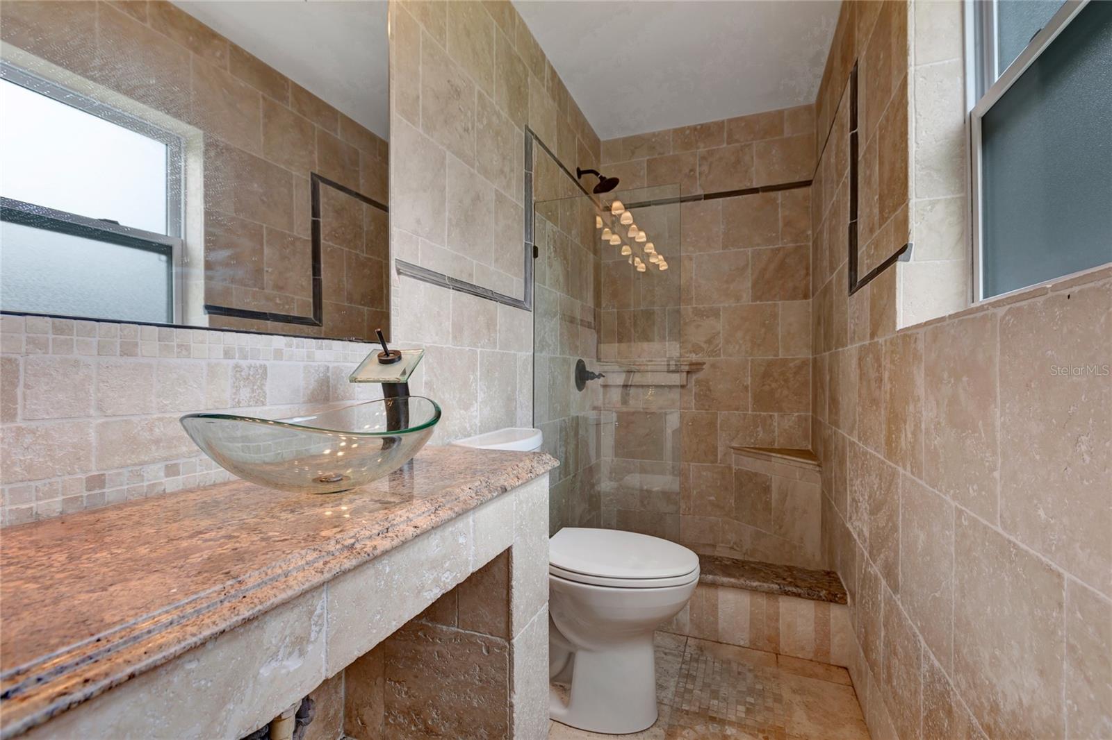 Image 21 of 38 For 3510 Lakeview Drive