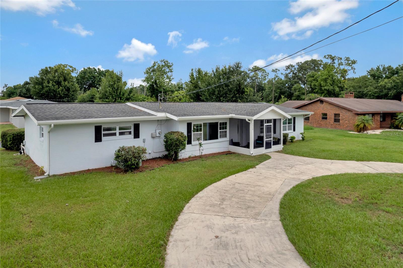 Image 33 of 38 For 3510 Lakeview Drive