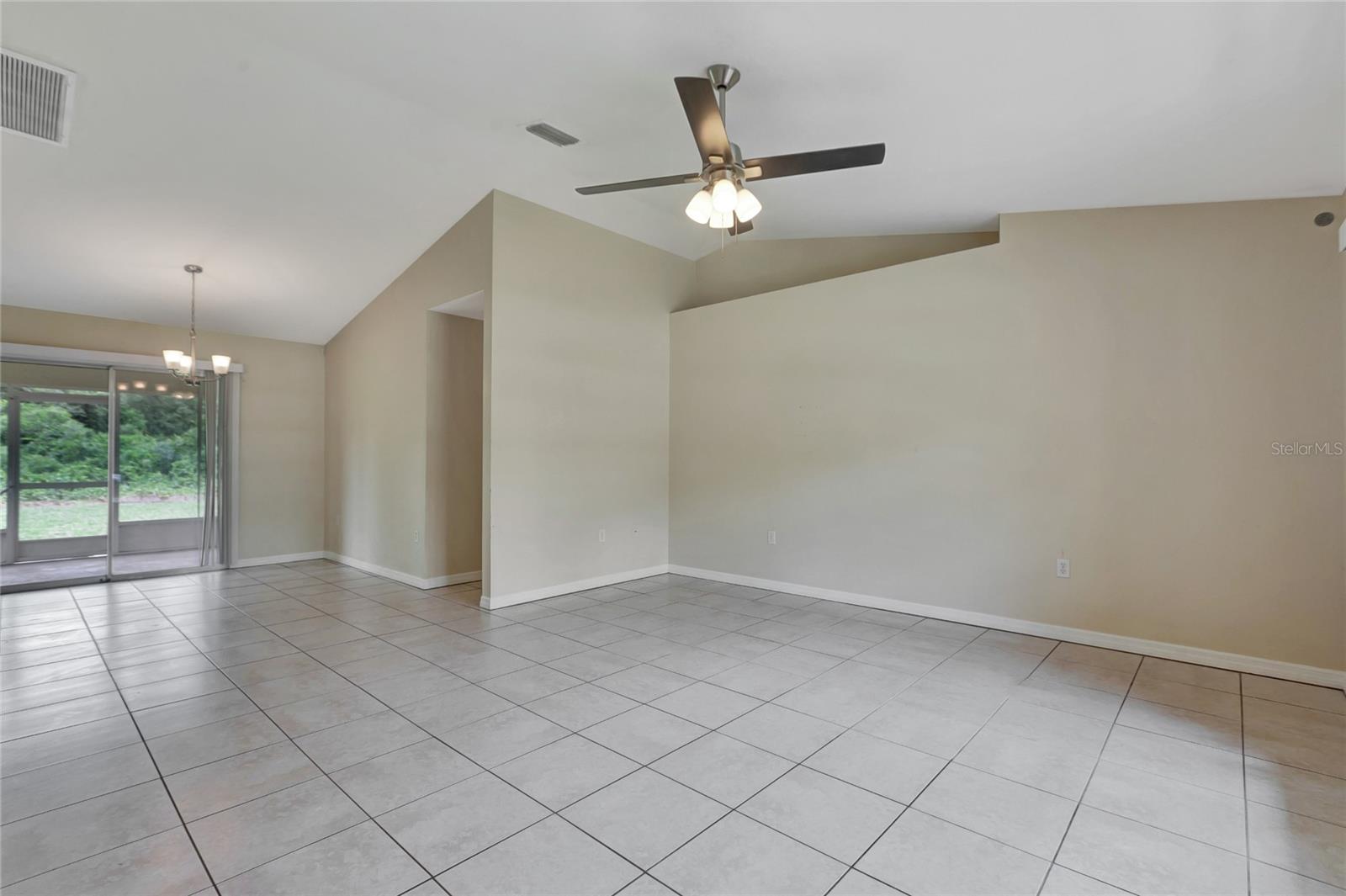 Image 2 of 39 For 2714 Valerie Boulevard