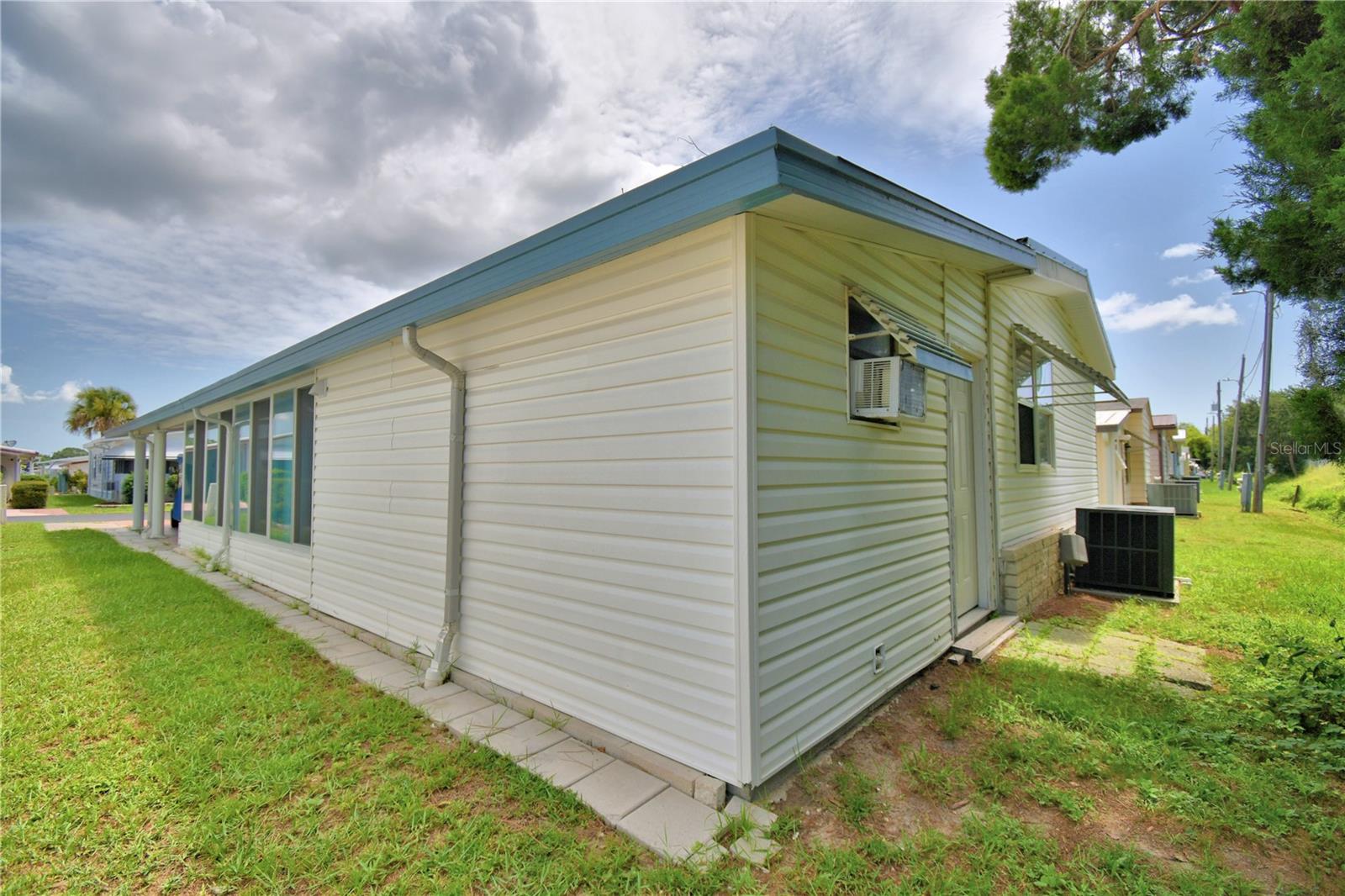 Image 47 of 68 For 4153 Rolling Oaks Drive