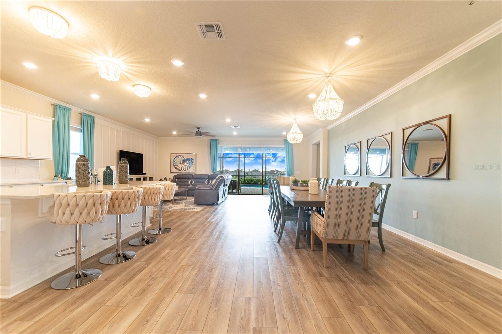 Image 11 of 43 For 2090 Lelani Circle