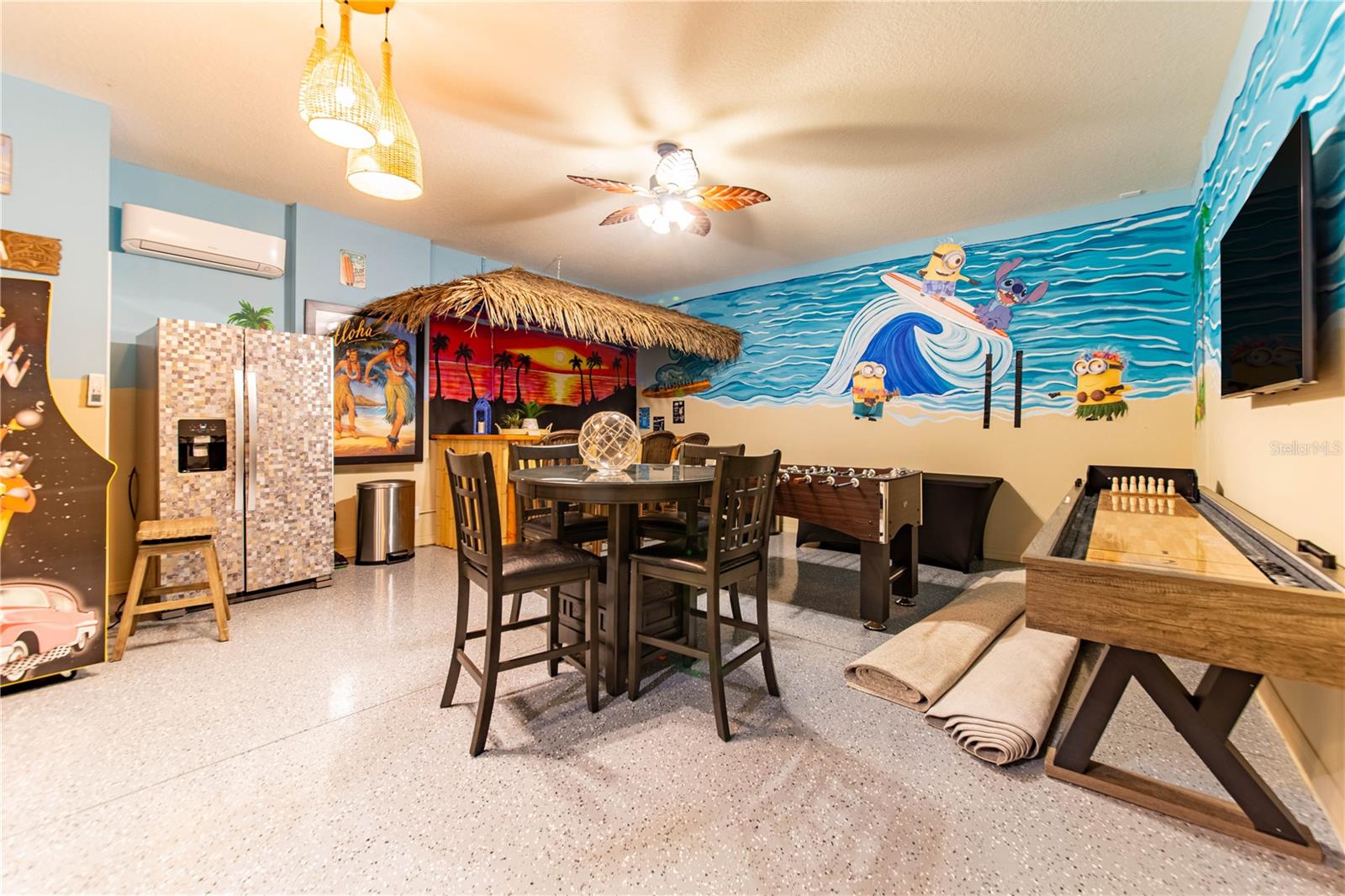 Image 23 of 43 For 2090 Lelani Circle