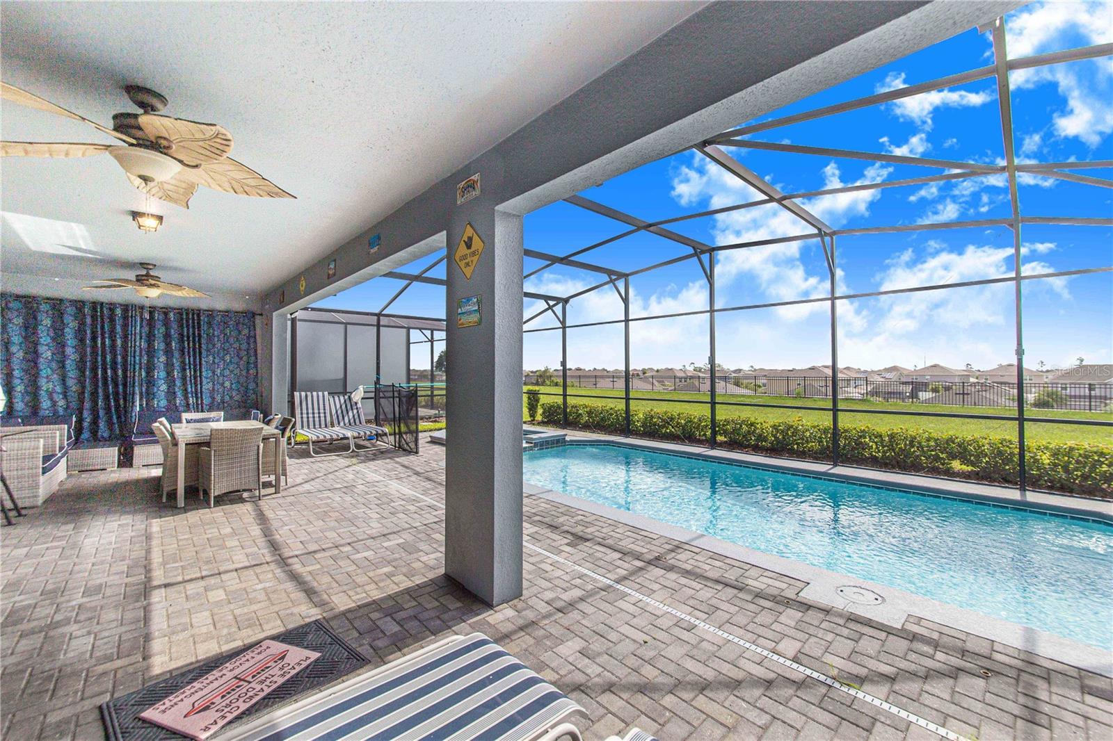 Image 9 of 43 For 2090 Lelani Circle