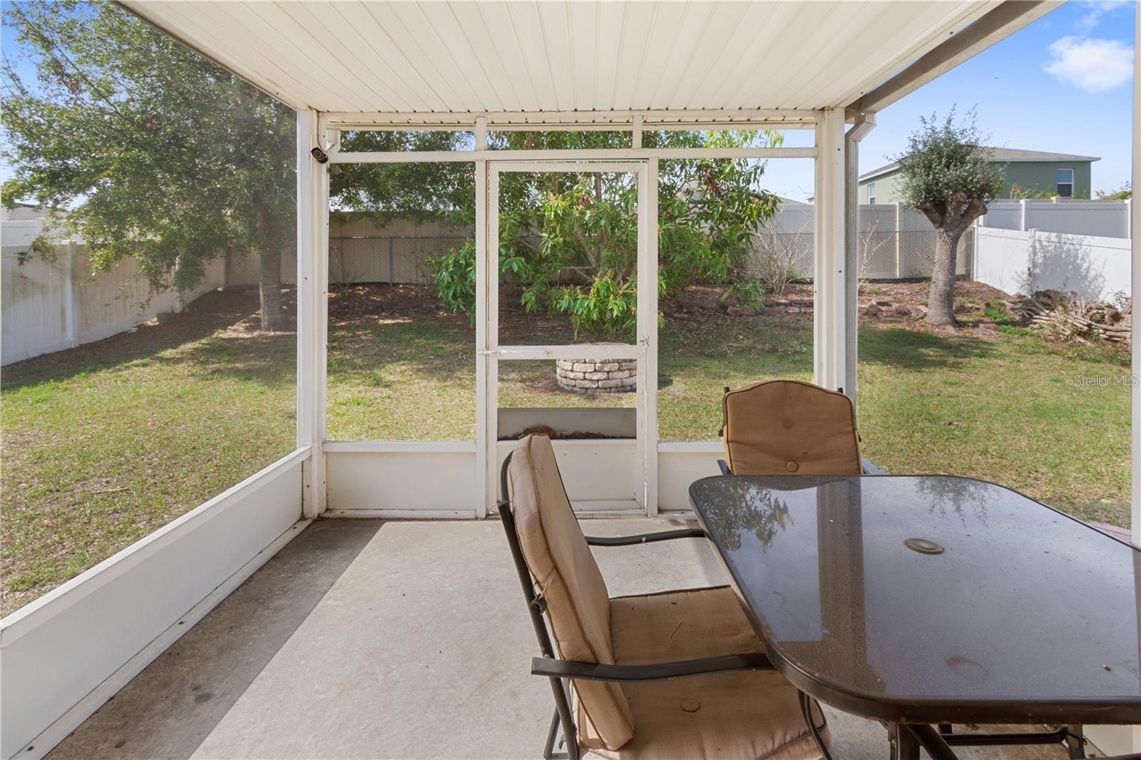 Image 17 of 18 For 6610 Crescent Loop