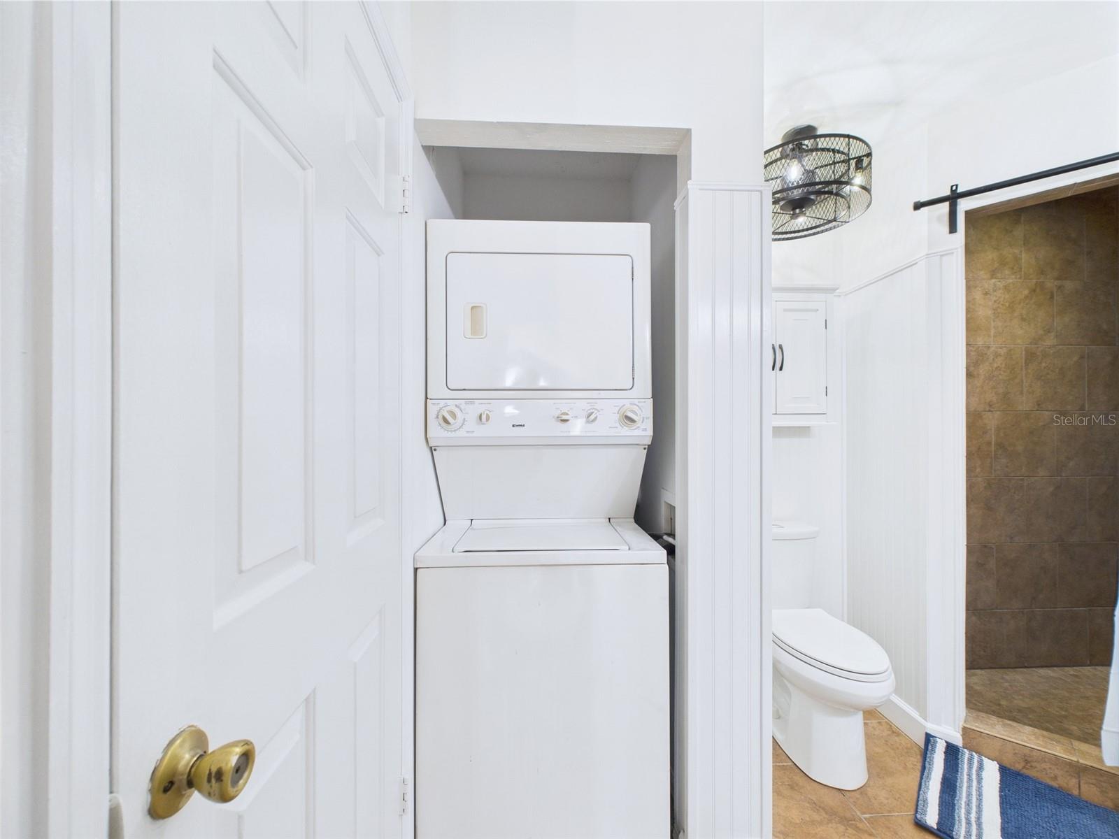 Image 8 of 9 For 8307 Waterview Way 8307