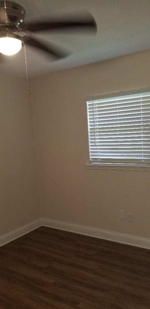 Image 18 of 19 For 1814 3rd Street Se C