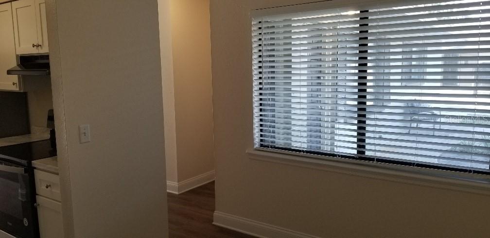 Image 3 of 19 For 1814 3rd Street Se C