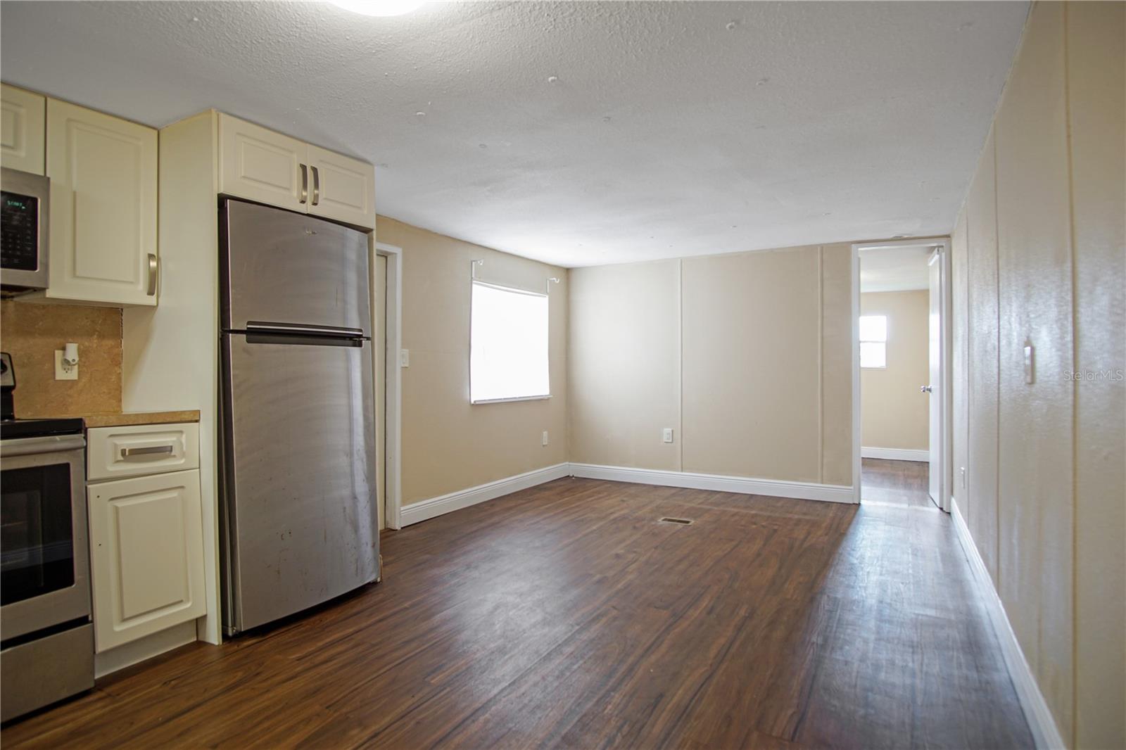 Image 5 of 14 For 26 Forest Drive #28b