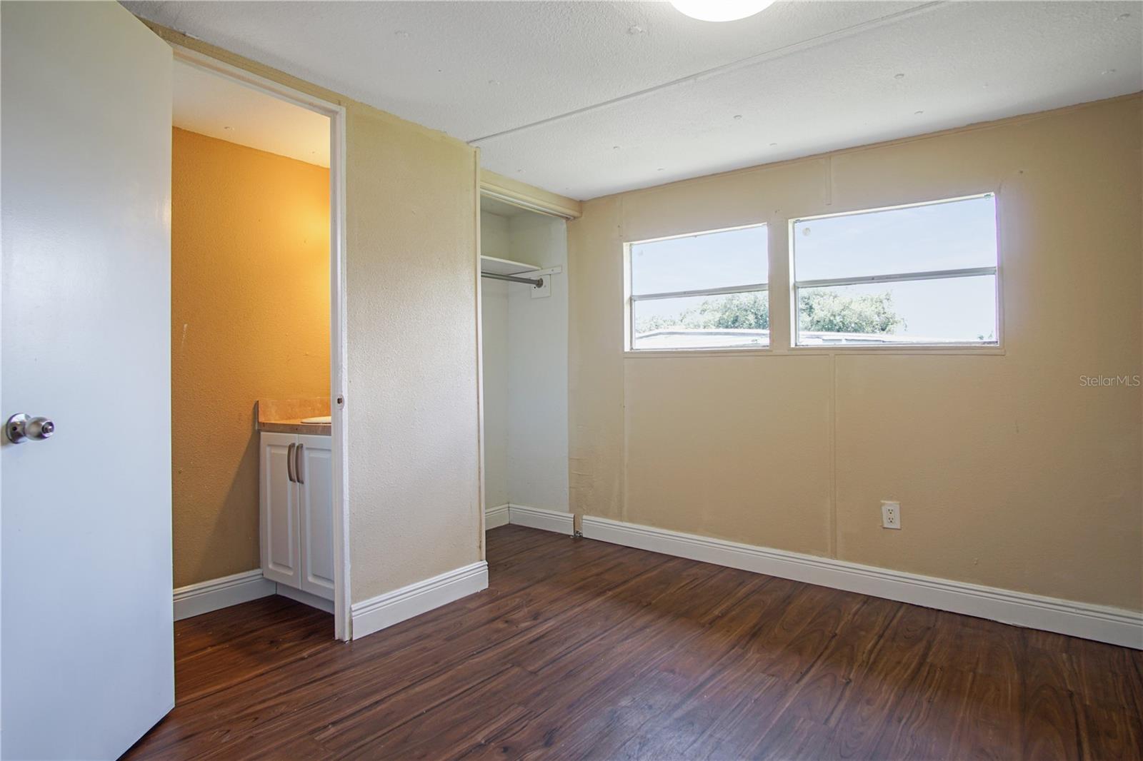 Image 9 of 14 For 26 Forest Drive #28b