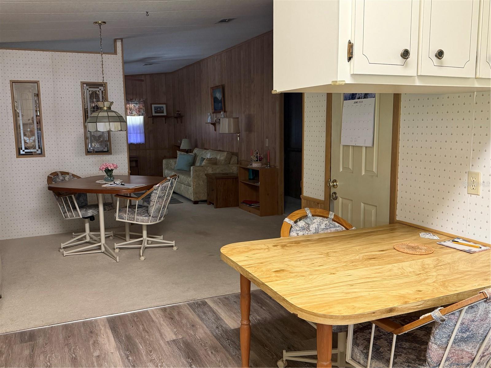 Image 12 of 58 For 6204 Knotty Pine Drive Se