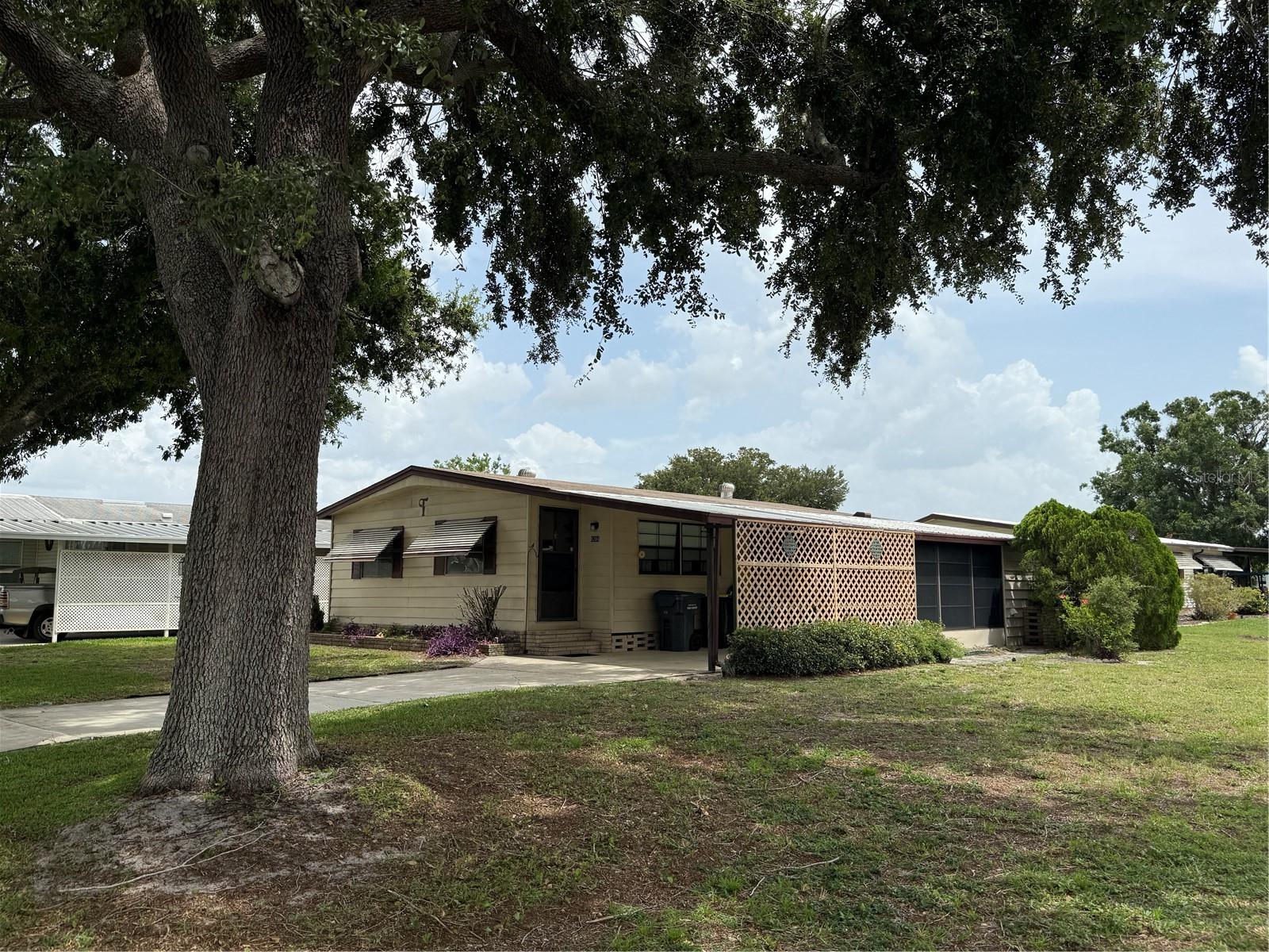 Image 40 of 58 For 6204 Knotty Pine Drive Se